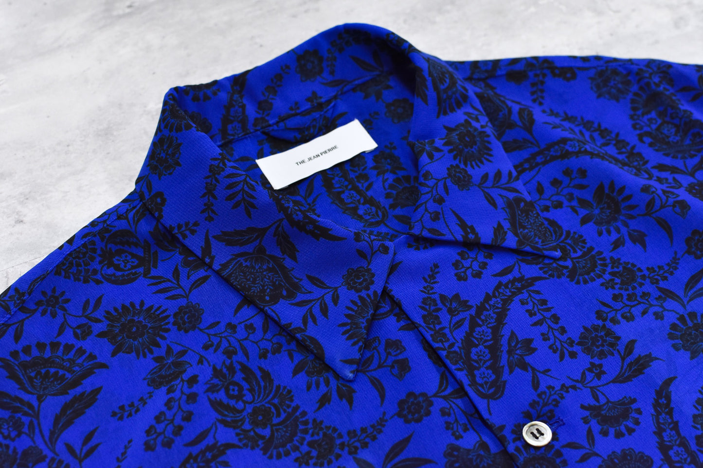 THE JEAN PIERRE / Sheer Paisely Shirt - BLUE