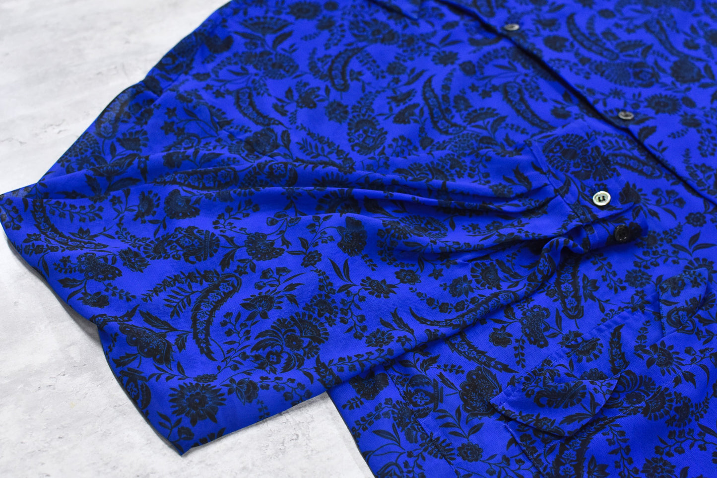 THE JEAN PIERRE / Sheer Paisely Shirt - BLUE