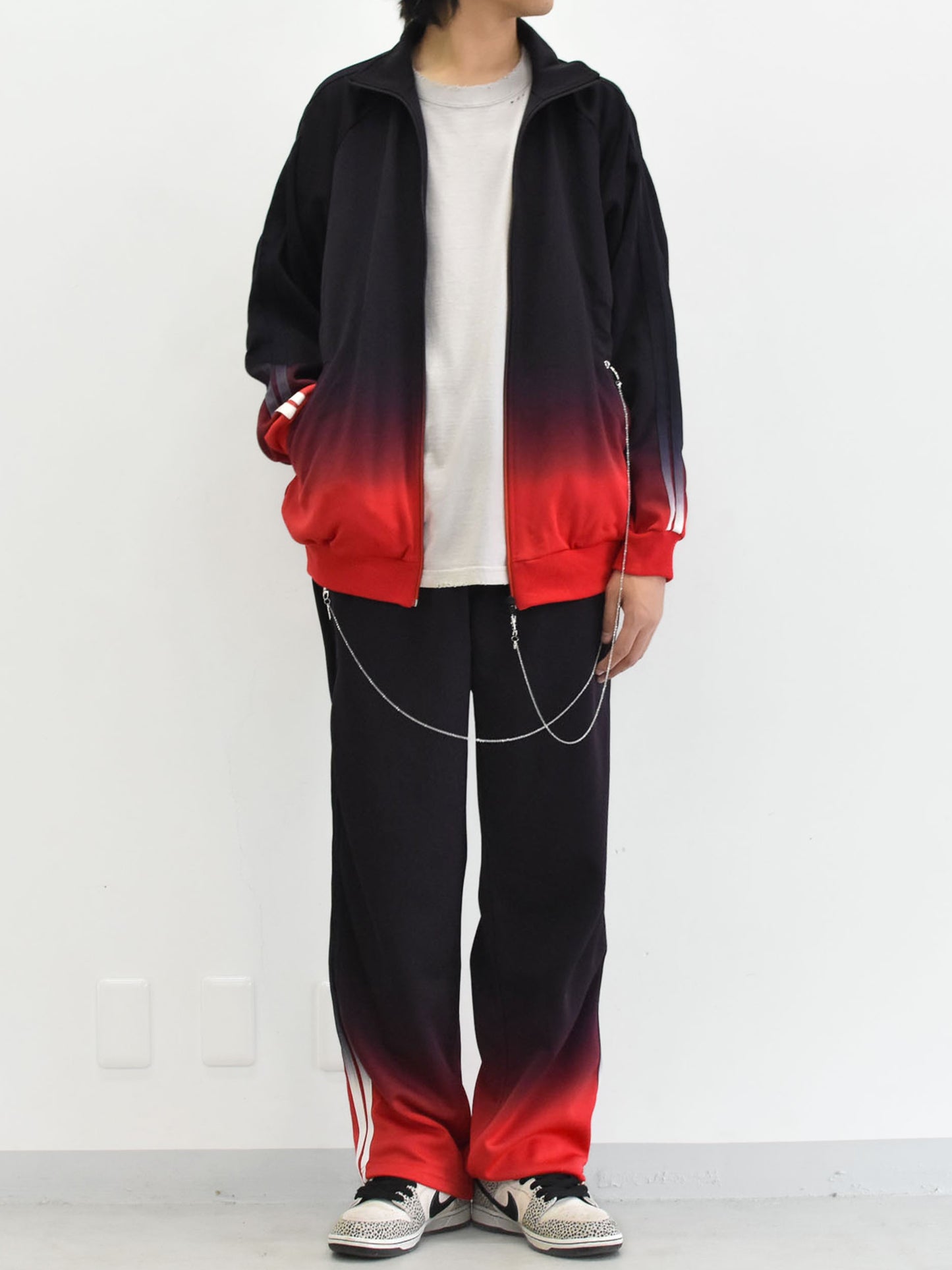 BODYSONG. / GRADIENT TRACKJ F25 - RED
