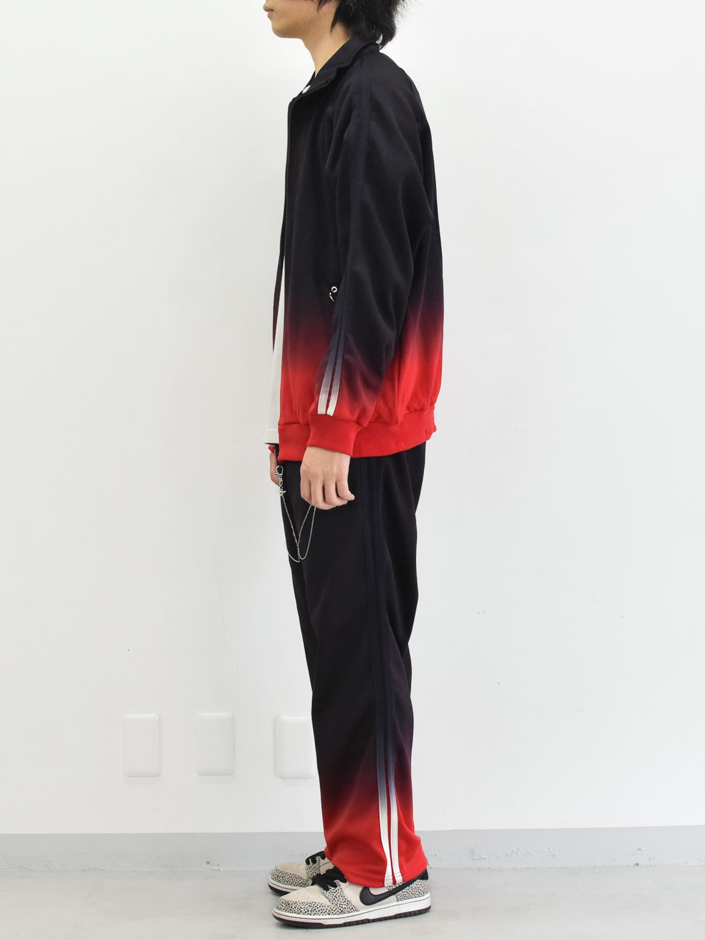BODYSONG. / GRADIENT TRACKJ F25 - RED