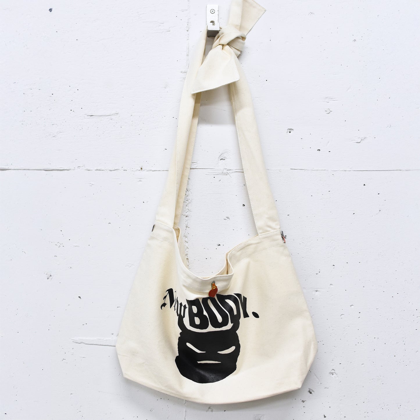 BODYSONG. / NEW BODY BAG! - WHITE