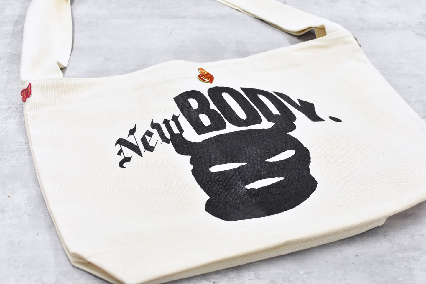 BODYSONG. / NEW BODY BAG! - WHITE