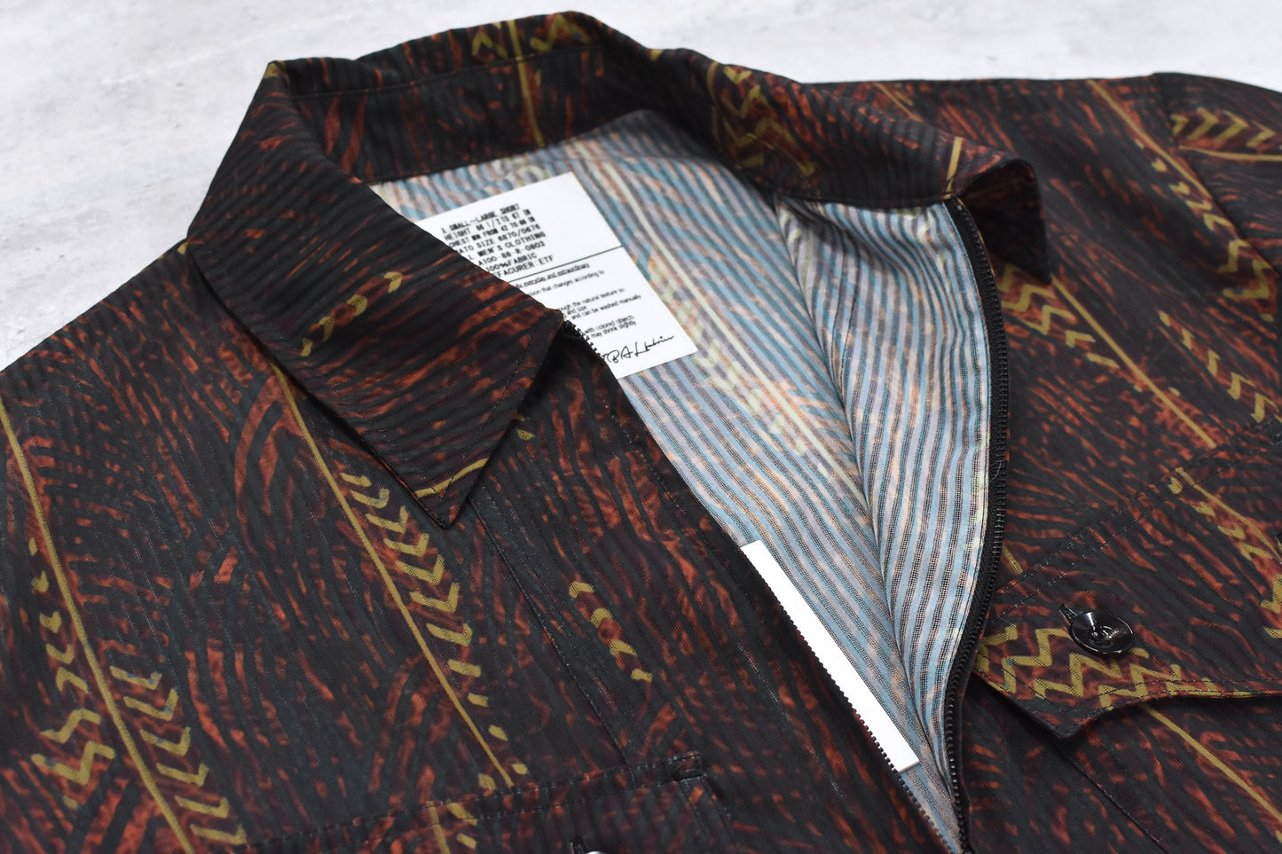 elephant TRIBAL fabrics / NO A/C Zip Shirt - SOIL BROWN