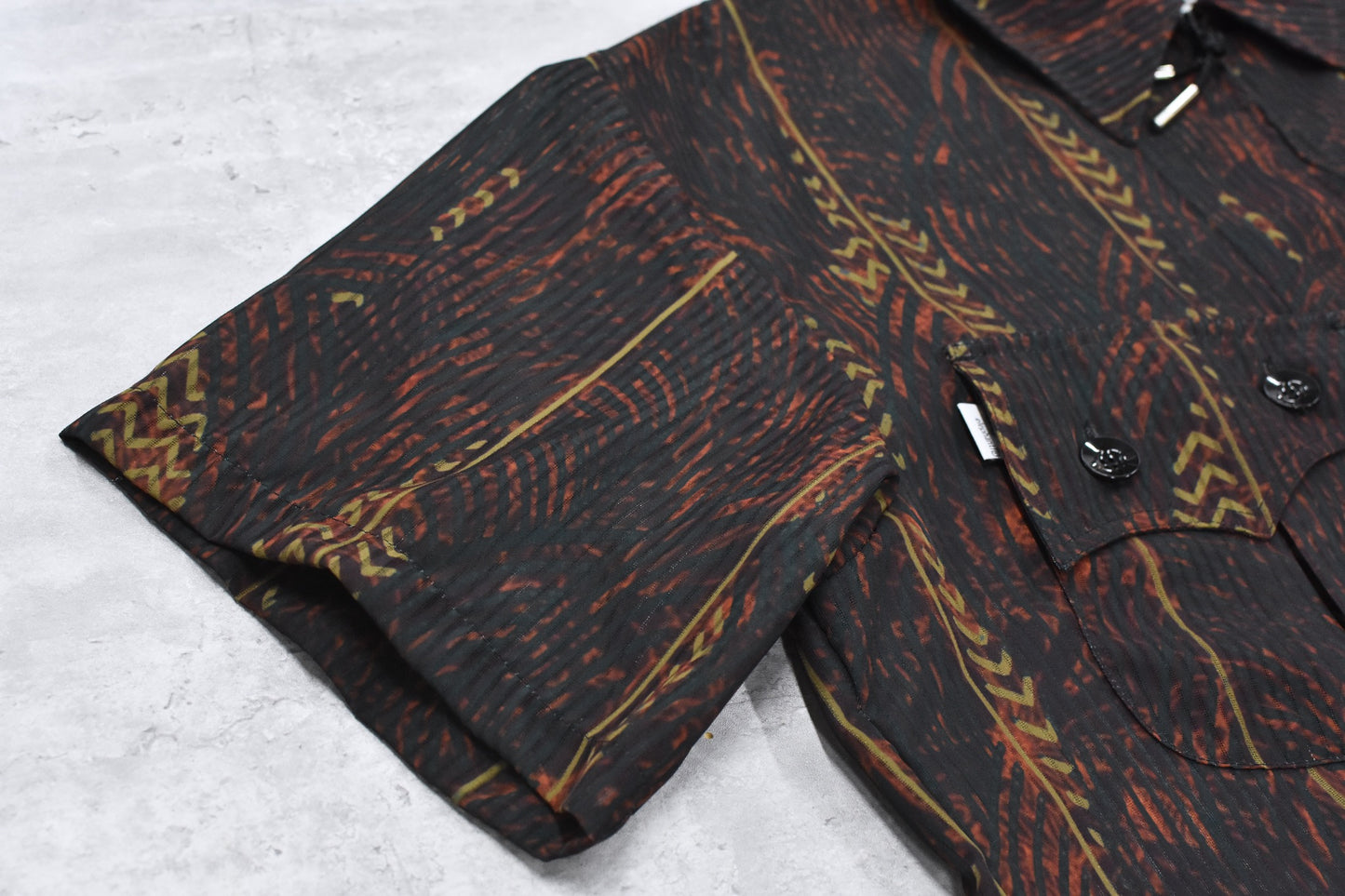 elephant TRIBAL fabrics / NO A/C Zip Shirt - SOIL BROWN