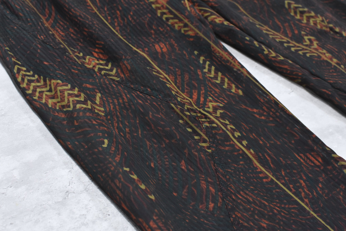 elephant TRIBAL fabrics / NO A/C PT - SOIL BROWN
