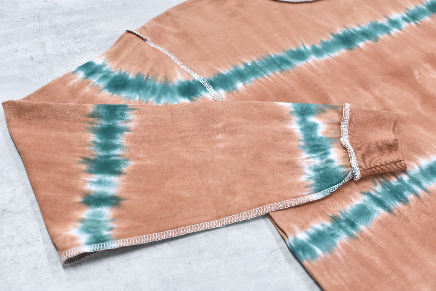 elephant TRIBAL fabrics / Tie-Dye Border LT - ORANGE