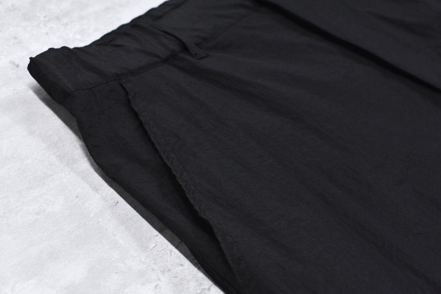 elephant TRIBAL fabrics / High Power Stretch Warming-up Halfway PT - BLACK