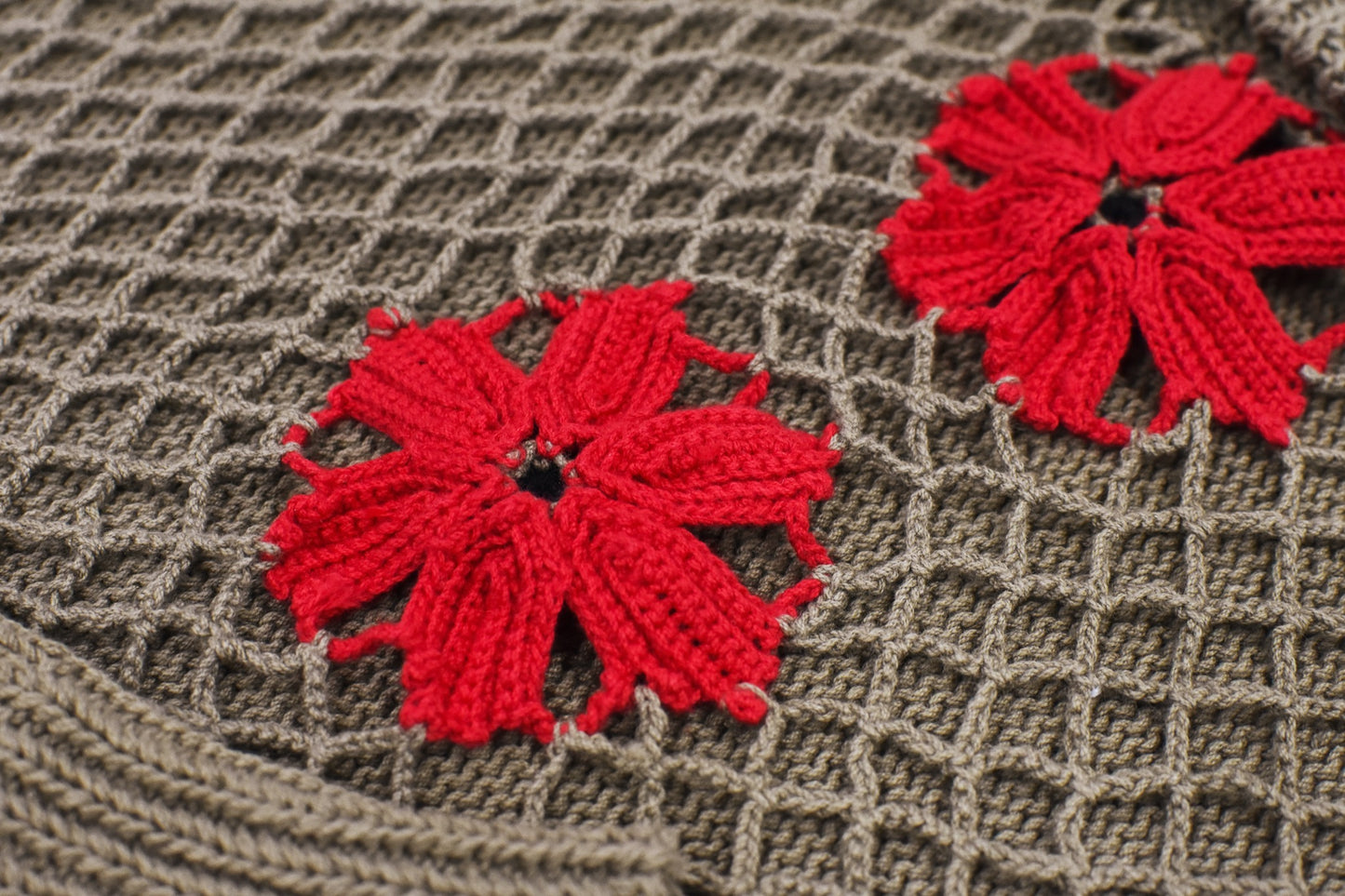 elephant TRIBAL fabrics / Flower Crochet Cardigan - BEIGE