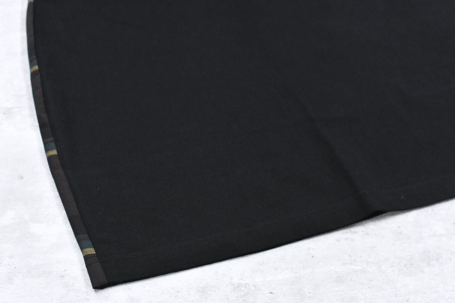 STOF / Edition Embroi L/S Tee - BLACK