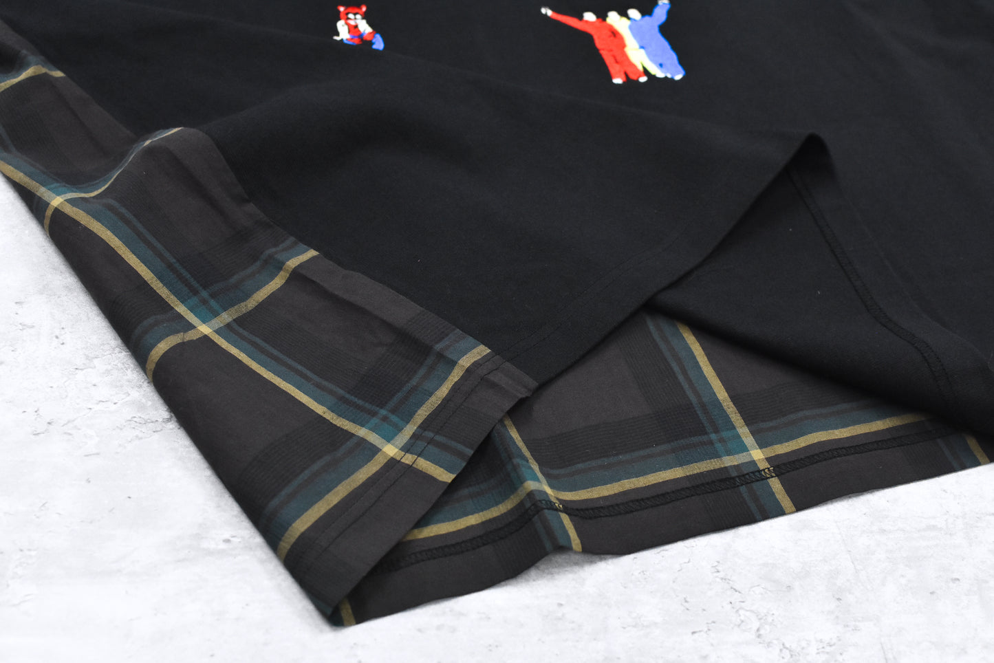 STOF / Edition Embroi L/S Tee - BLACK