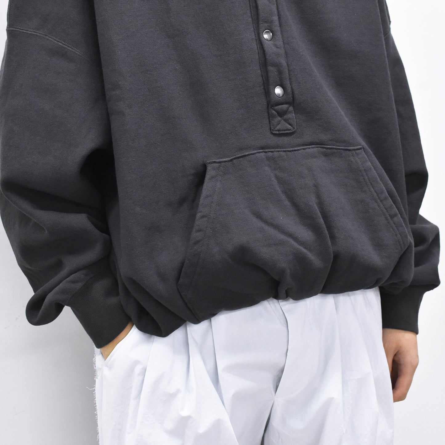 THE JEAN PIERRE / 11XL Sweat Shirt - FADE BLK