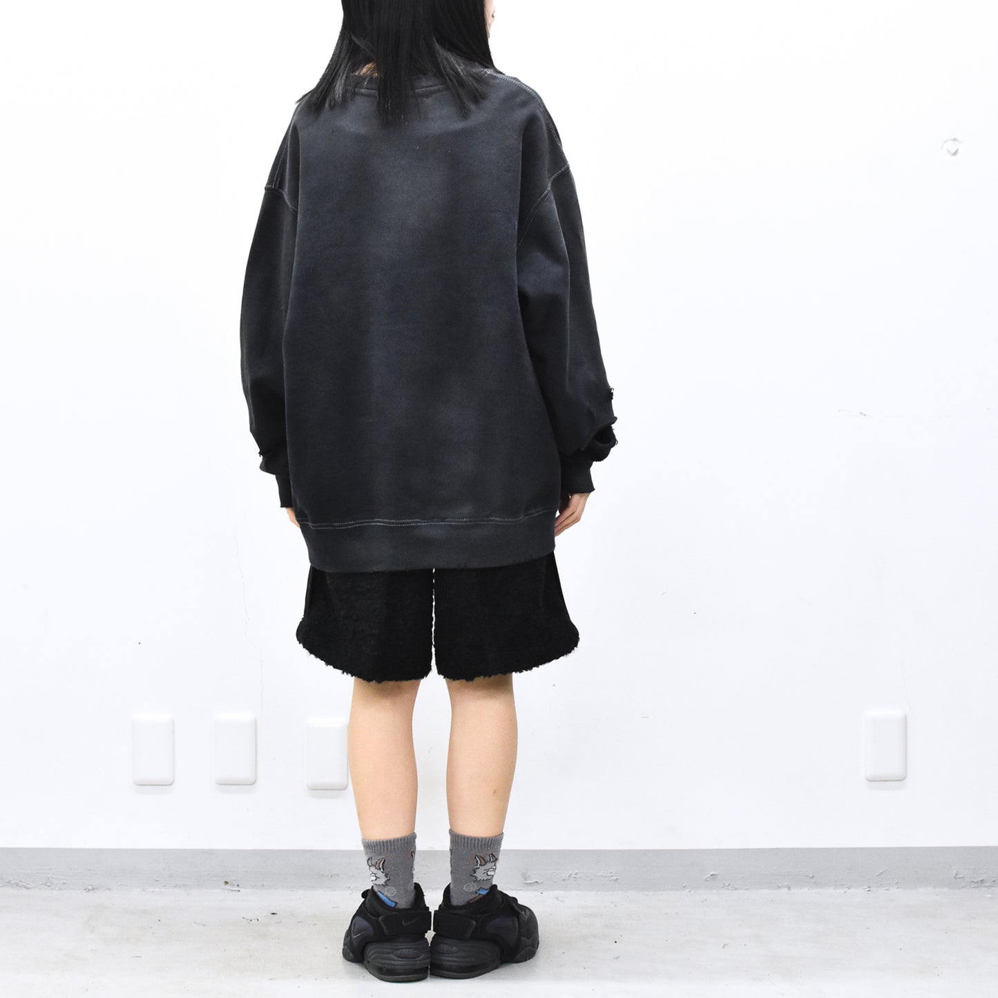 THE JEAN PIERRE / Pigment Grunge Destroy Sweat Shirt - FADE BLK