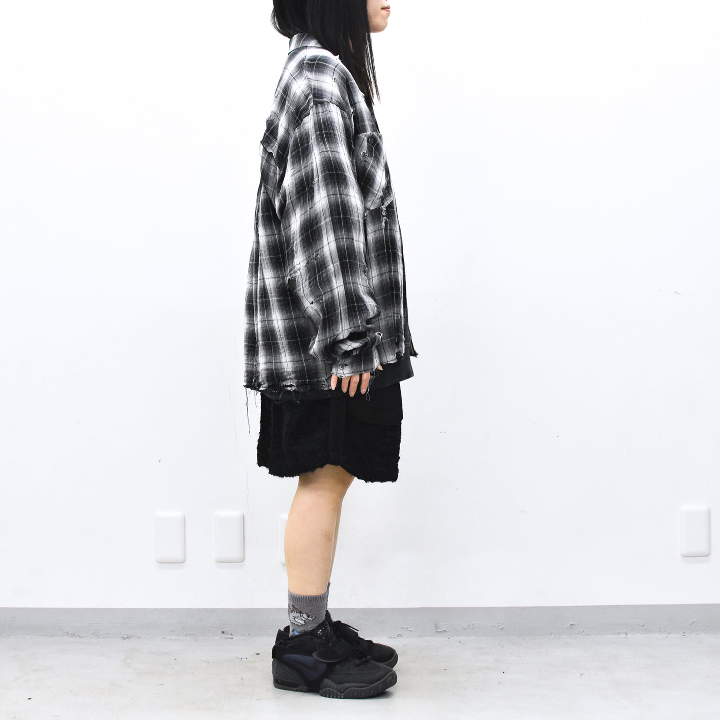 THE JEAN PIERRE / Grunge Destroy Kurt Shirt - BLACK