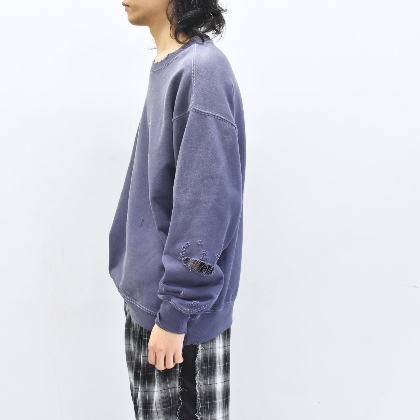 THE JEAN PIERRE / Pigment Grunge Destroy Sweat Shirt - FADE NAVY