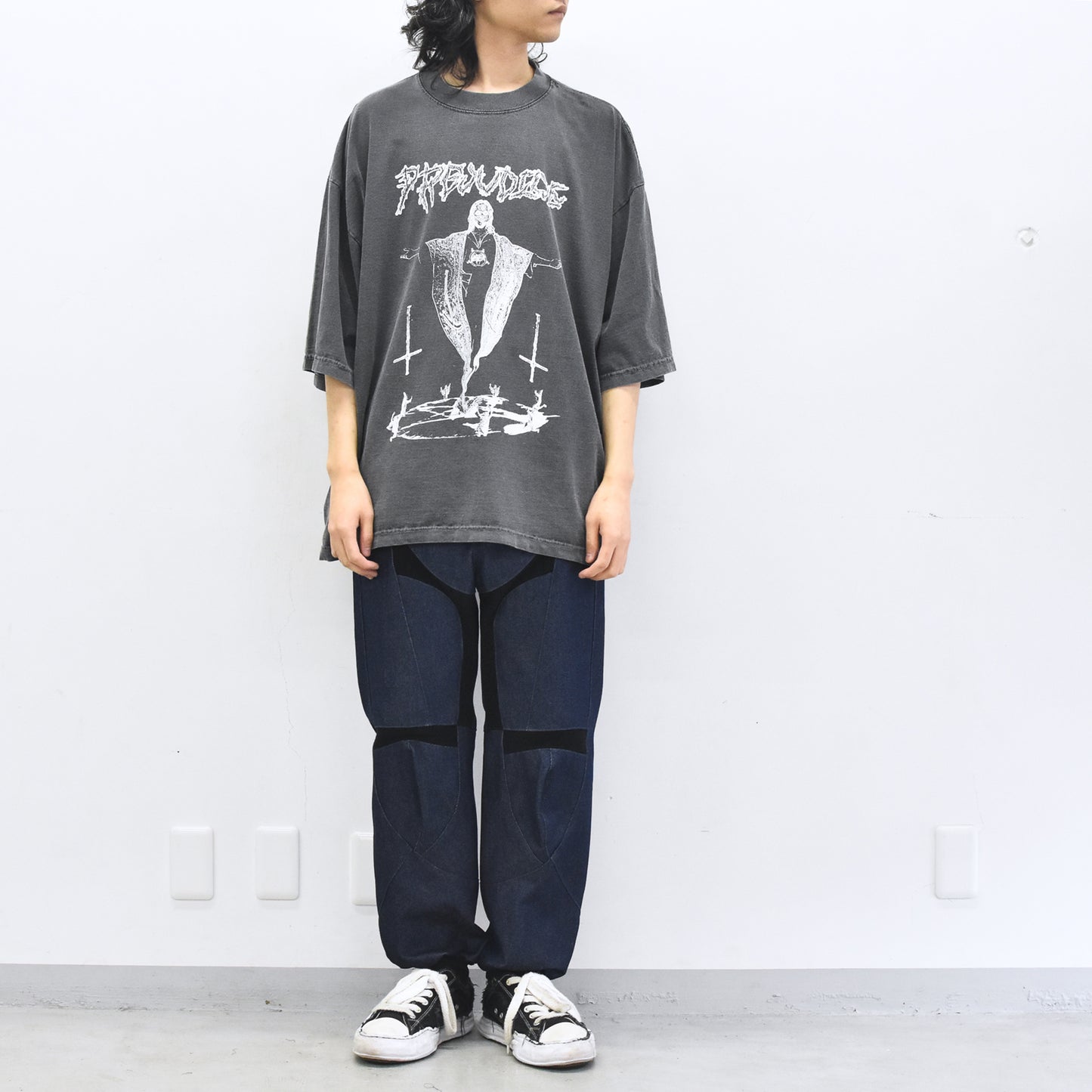 BODYSONG. / TEE/PHOTOCHROMIC/OHIANA - BLACK