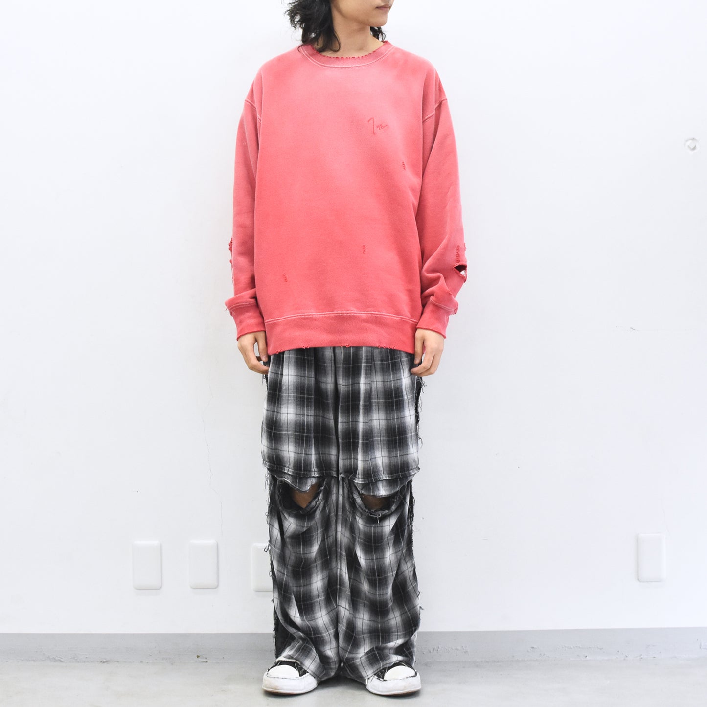 THE JEAN PIERRE / Pigment Grunge Destroy Sweat Shirt - FADE RED
