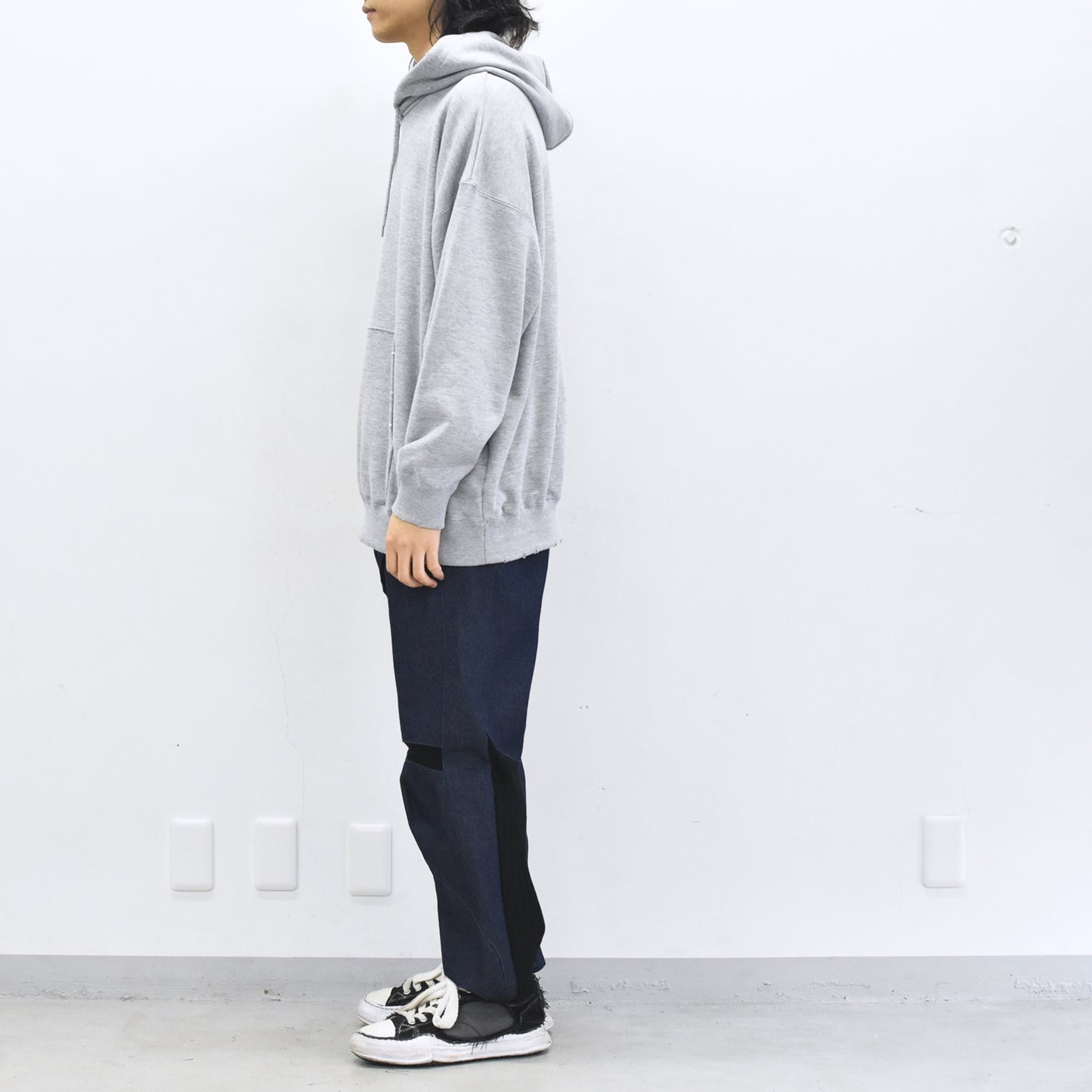 BODYSONG. / HOODIE - PHOTOCHROMIC - OHIANA - GREY