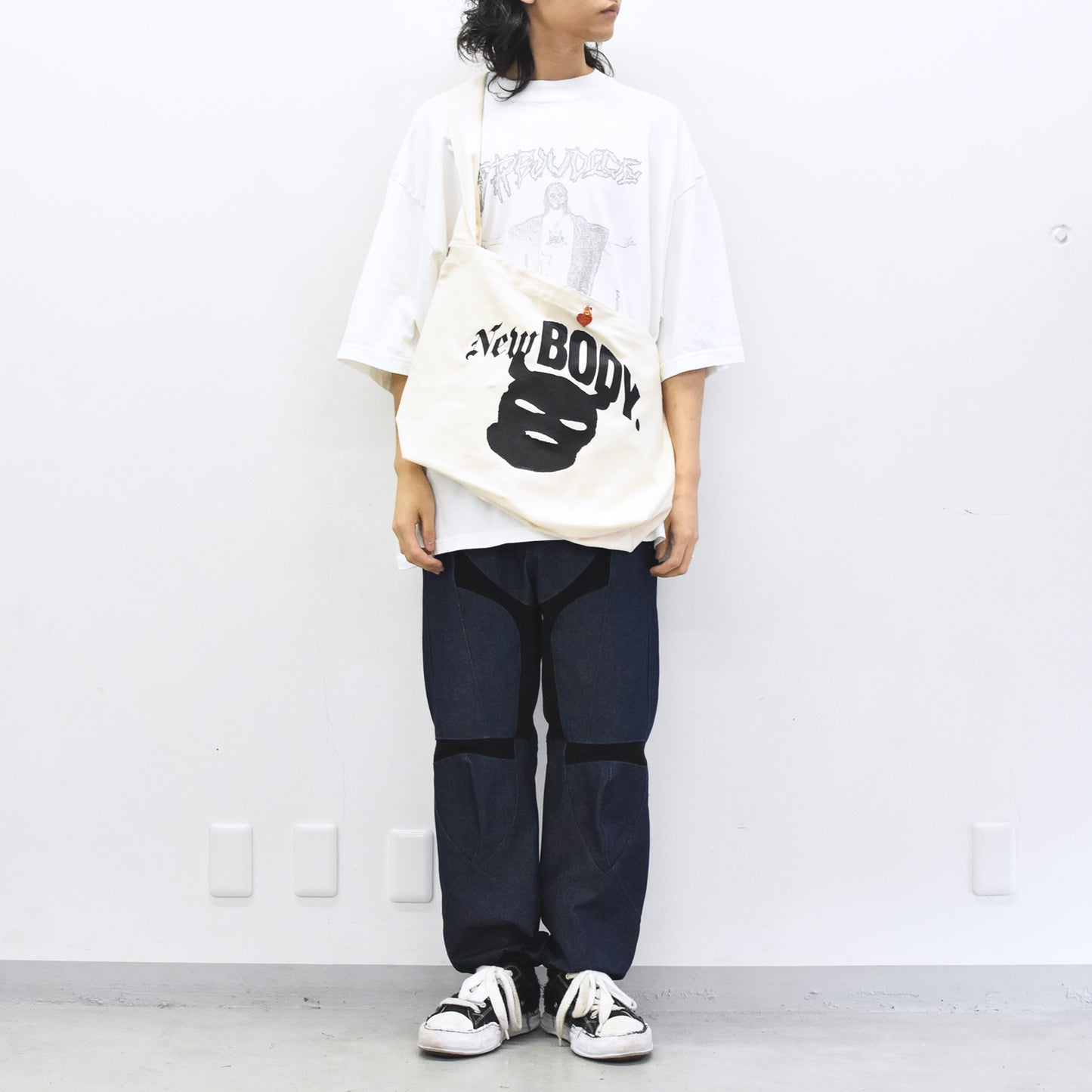 BODYSONG. / NEW BODY BAG! - WHITE