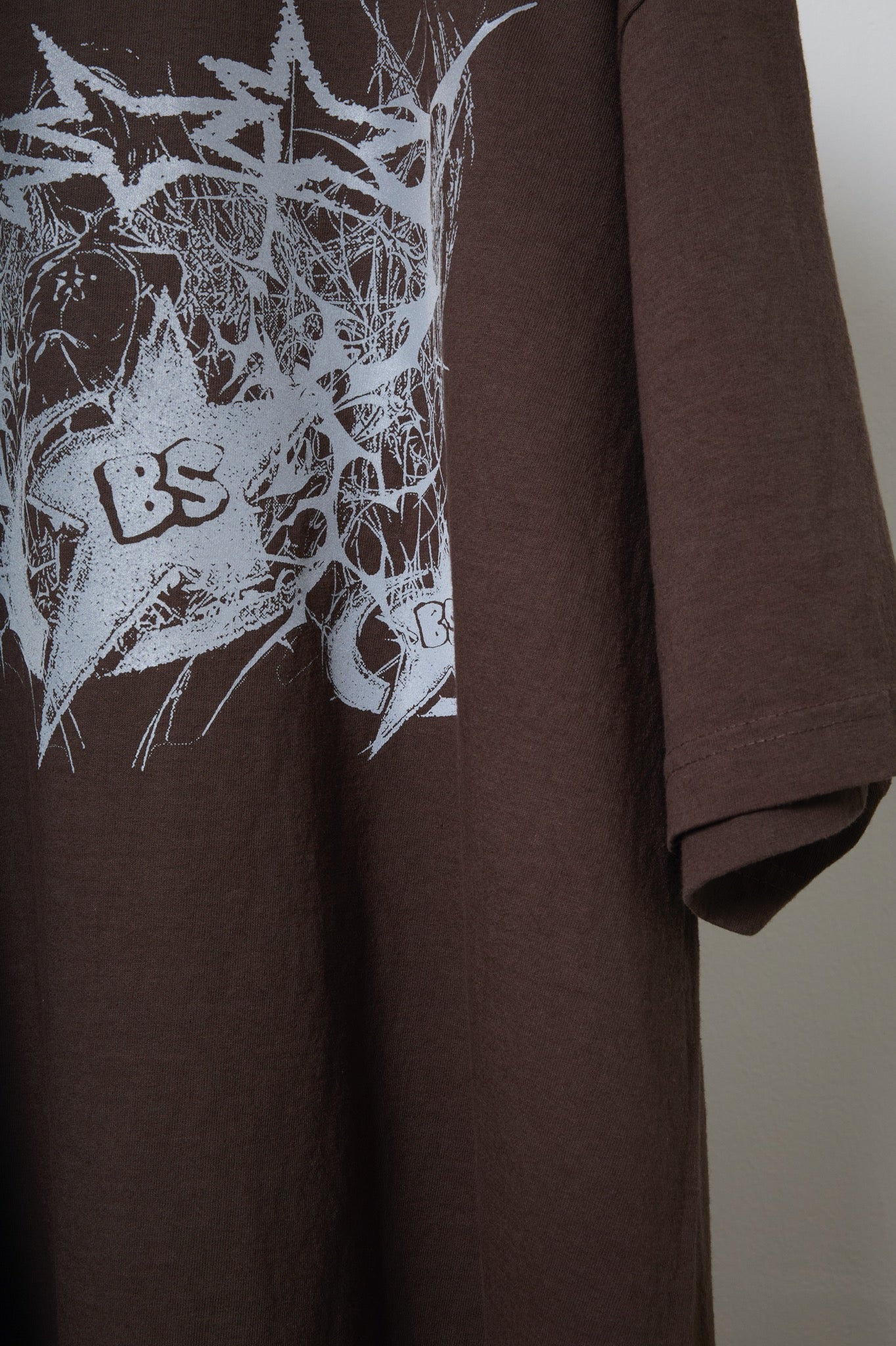 BODYSONG. / 先行予約 TEE/REFLECTOR/STAR - BROWN