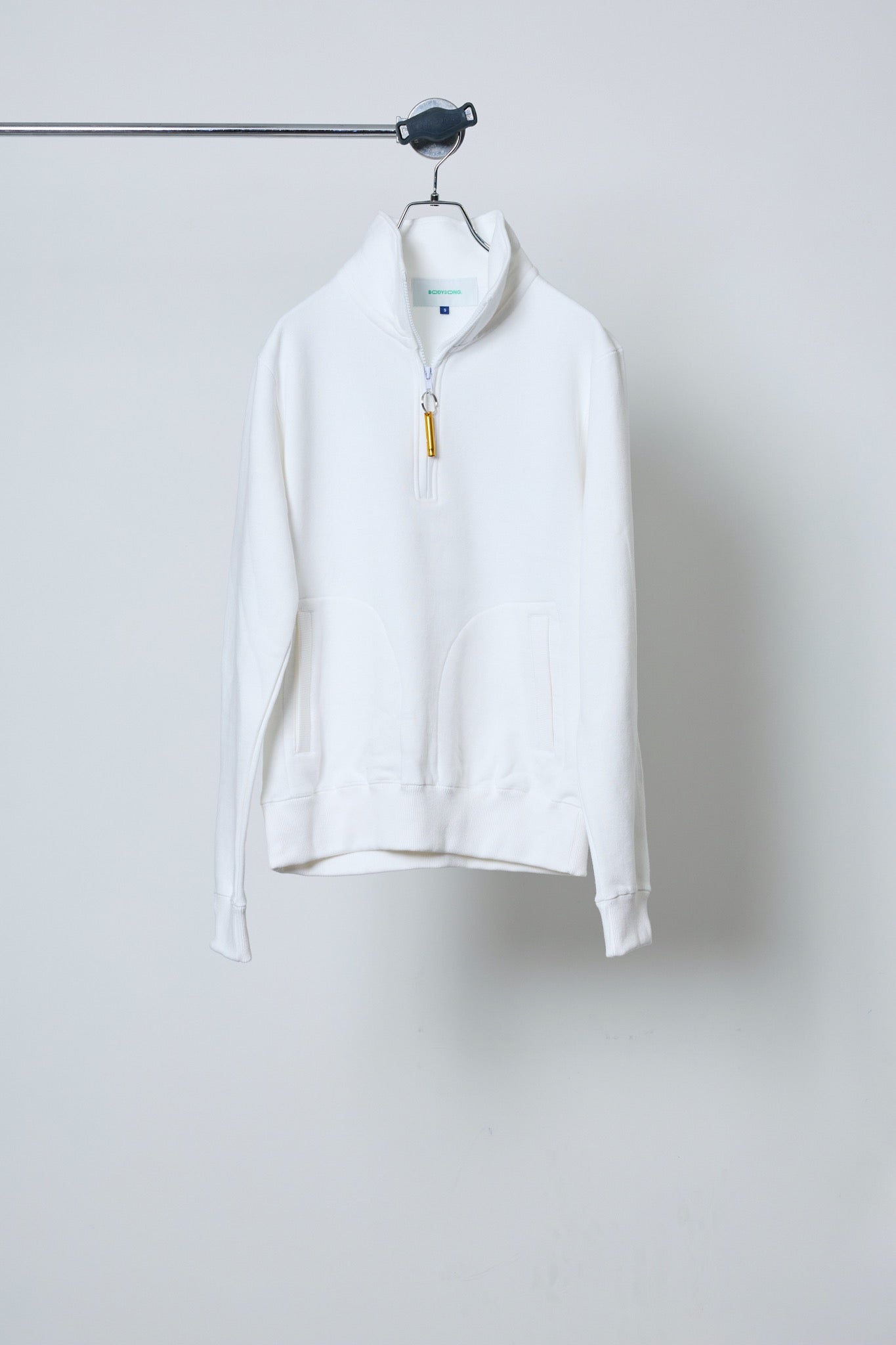 BODYSONG. / 先行予約 HALF ZIP/REF/STAR - WHITE