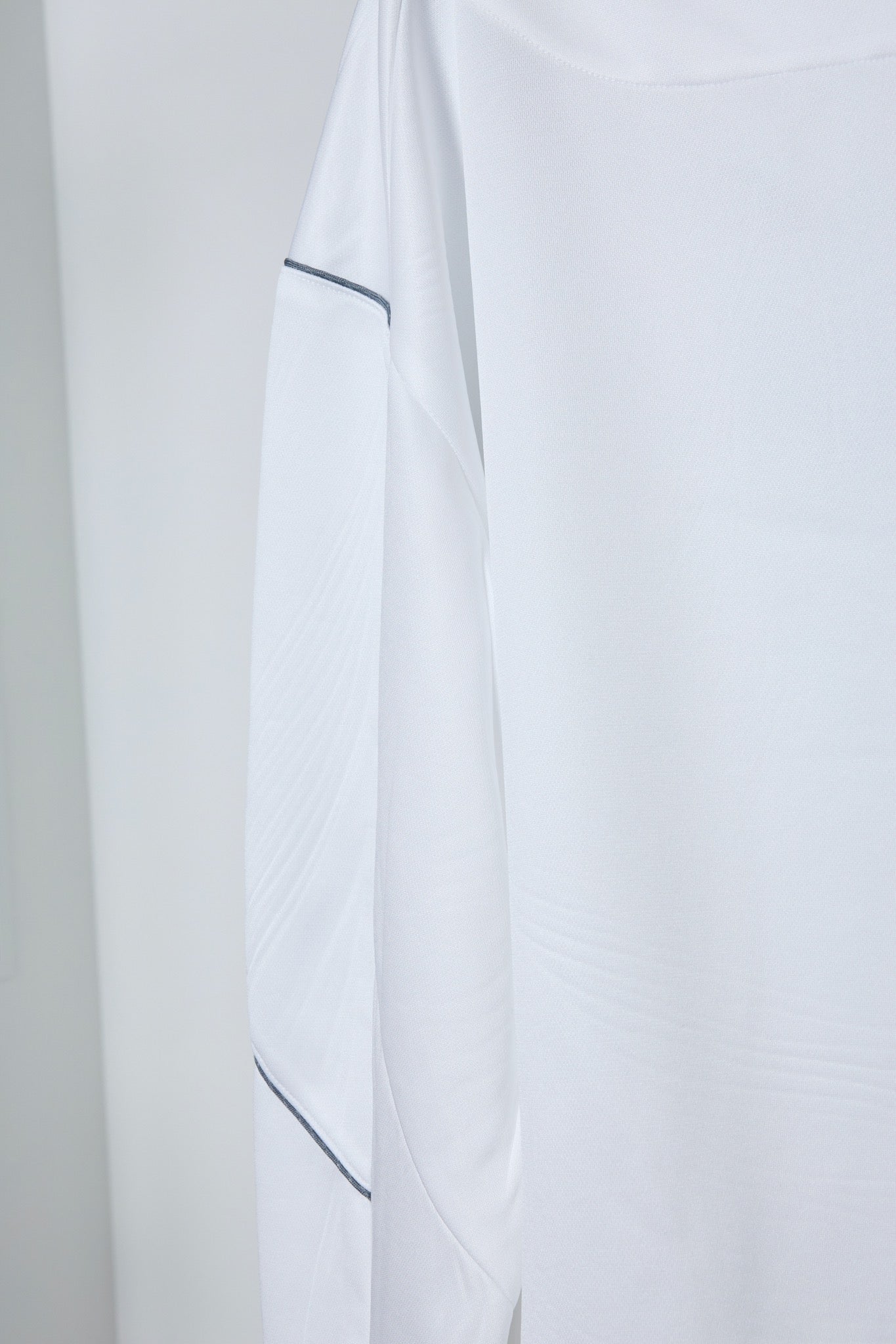 BODYSONG. / 先行予約 SOCCER/STAR PULL - WHITE