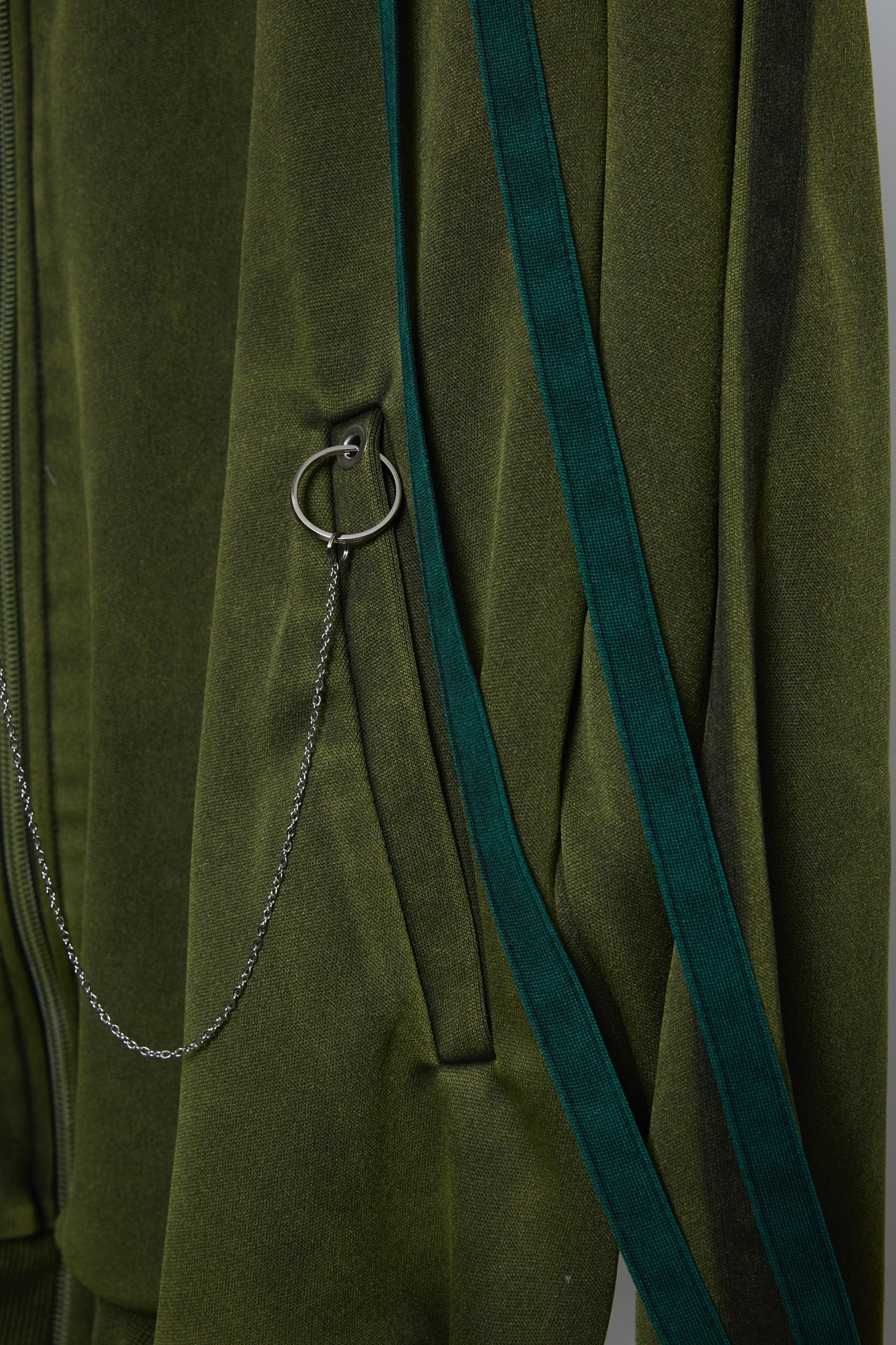 BODYSONG. / 先行予約 PIGMENT TRACKJ F25 - GREEN