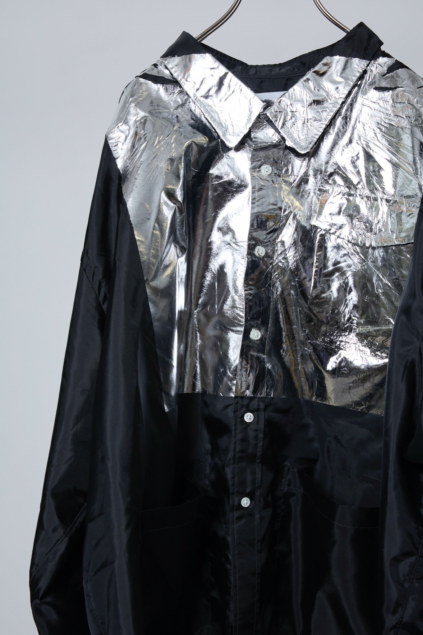 BODYSONG. / 先行予約 FOIL ROUND HEM SH - BLACK