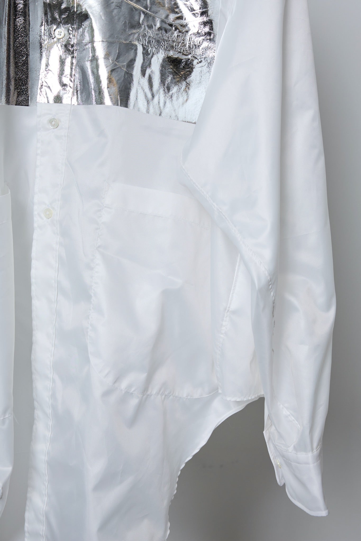 BODYSONG. / 先行予約 FOIL ROUND HEM SH - WHITE