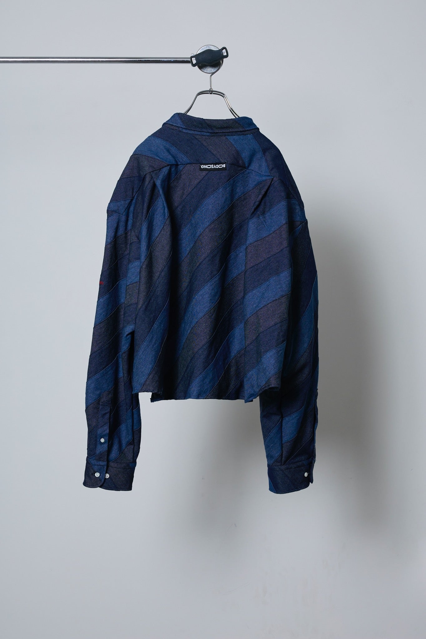 BODYSONG. / 先行予約 ARTISAN PATCHWORK DENIM SH - NAVY