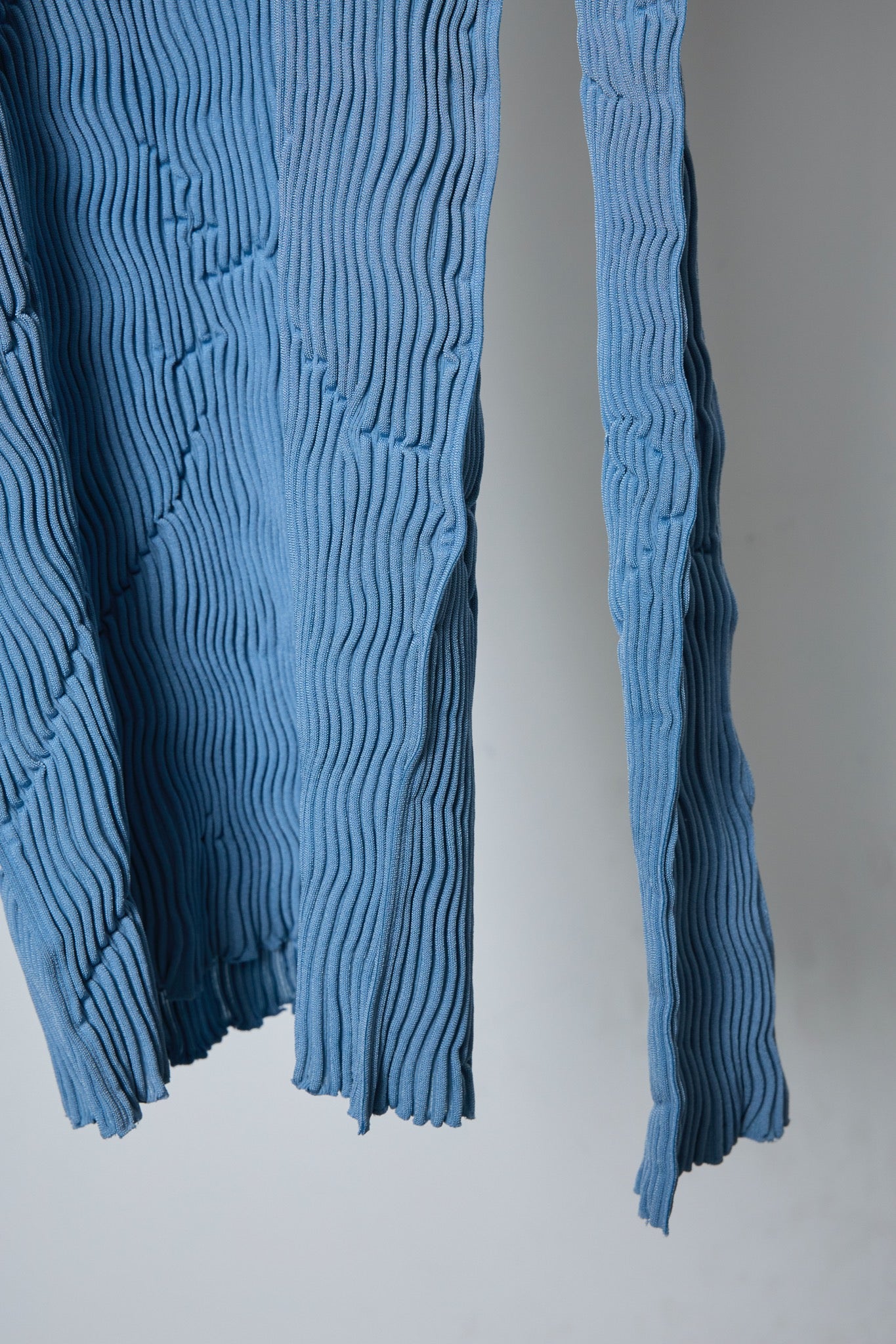 BODYSONG. / 先行予約 SEAMLESS THIN KNIT F25 / RIB - BLUE