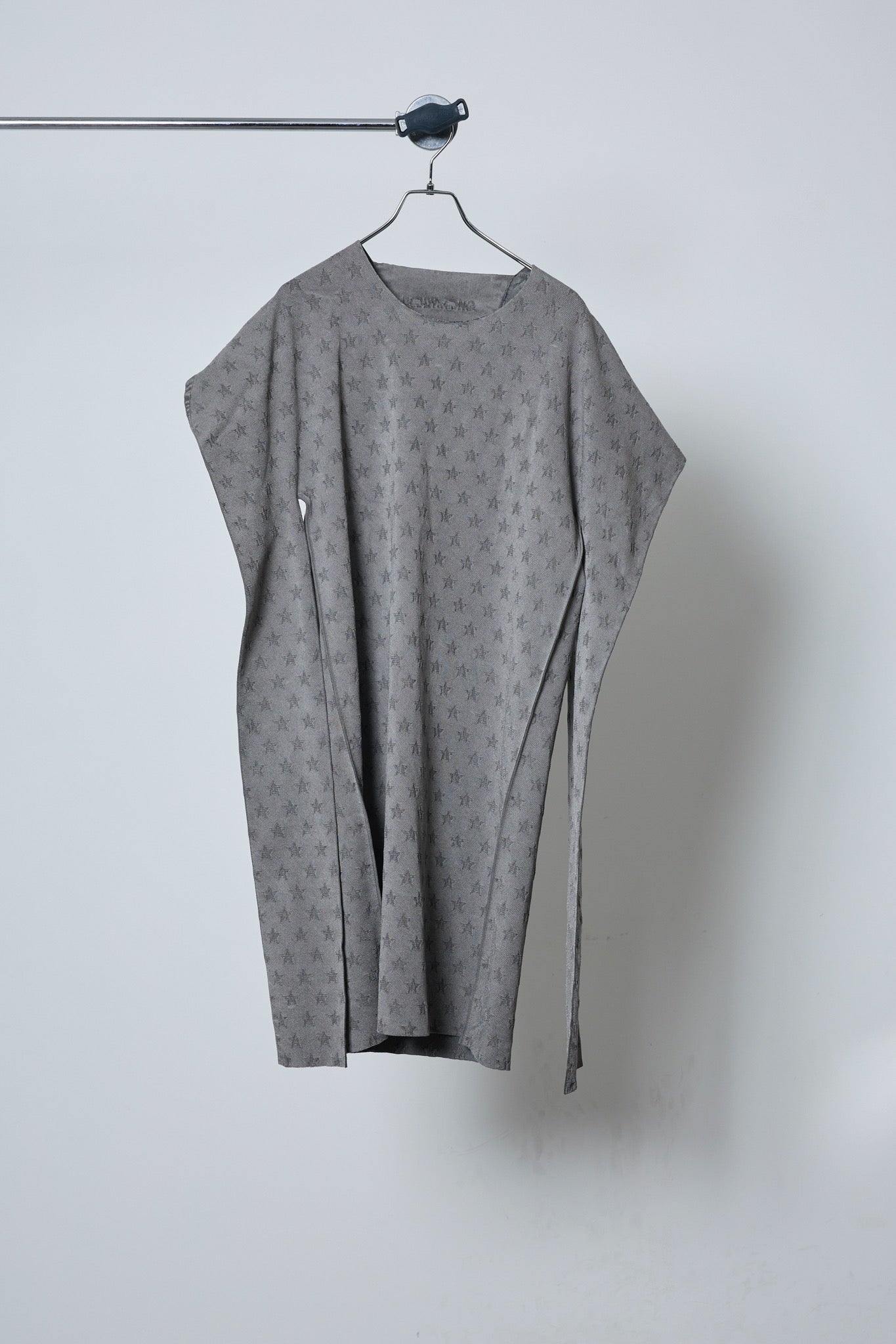 BODYSONG. / 先行予約 SEAMLESS THIN KNIT F25 / STAR - GREY