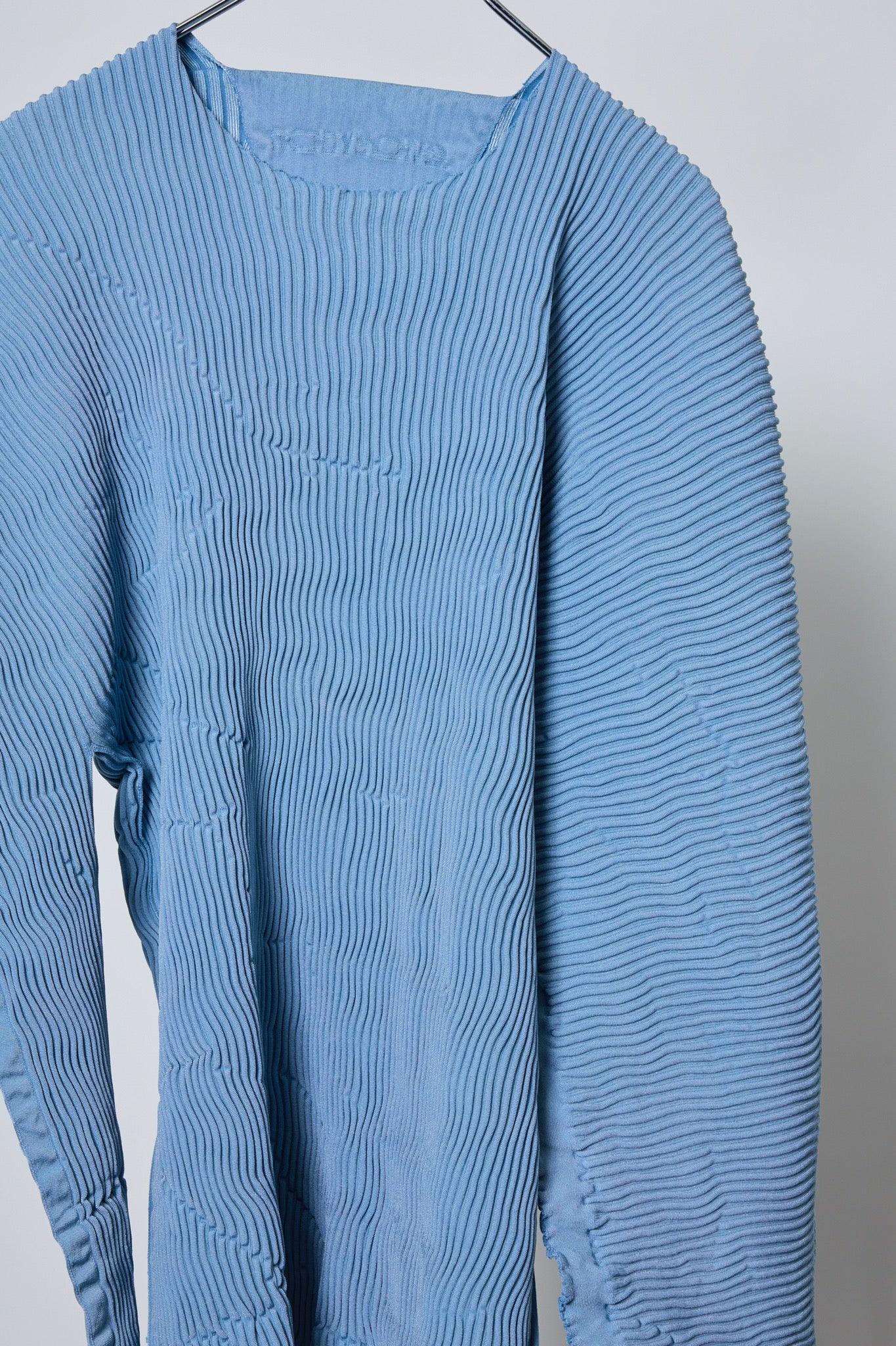 BODYSONG. / 先行予約 SEAMLESS ASYMMETRICAL KNIT F25 / RIB - BLUE