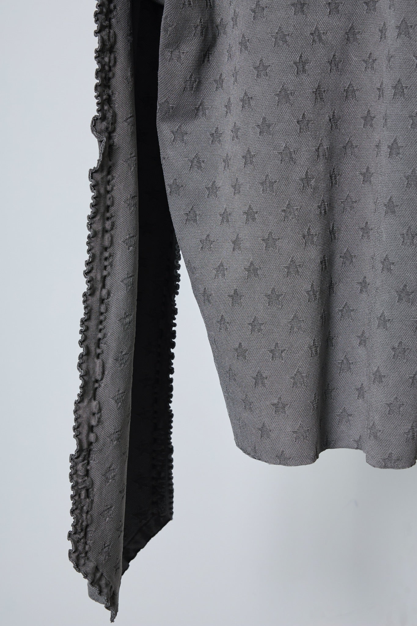 BODYSONG. / 先行予約 SEAMLESS ASYMMETRICAL KNIT F25 / STAR - GREY