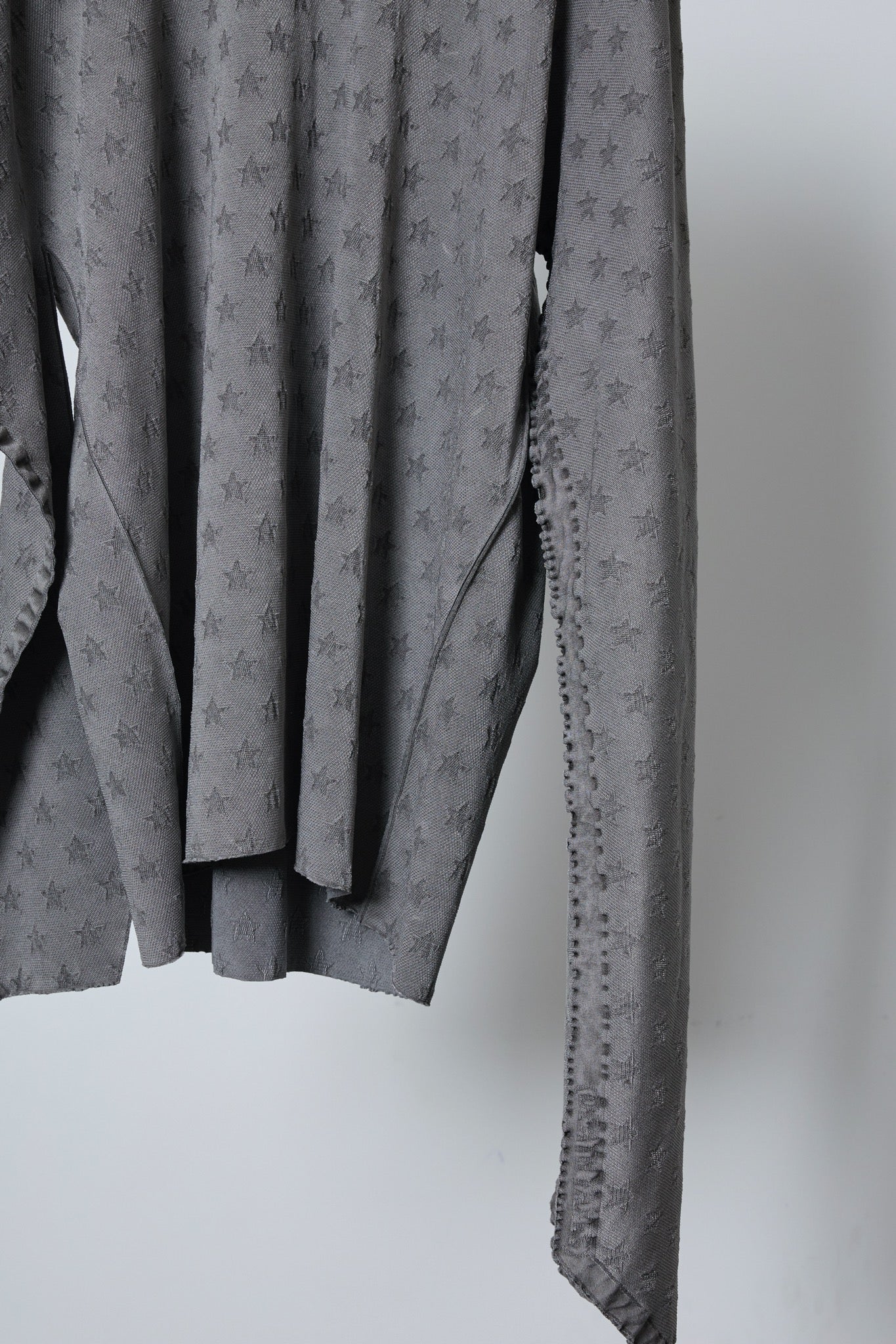 BODYSONG. / 先行予約 SEAMLESS ASYMMETRICAL KNIT F25 / STAR - GREY