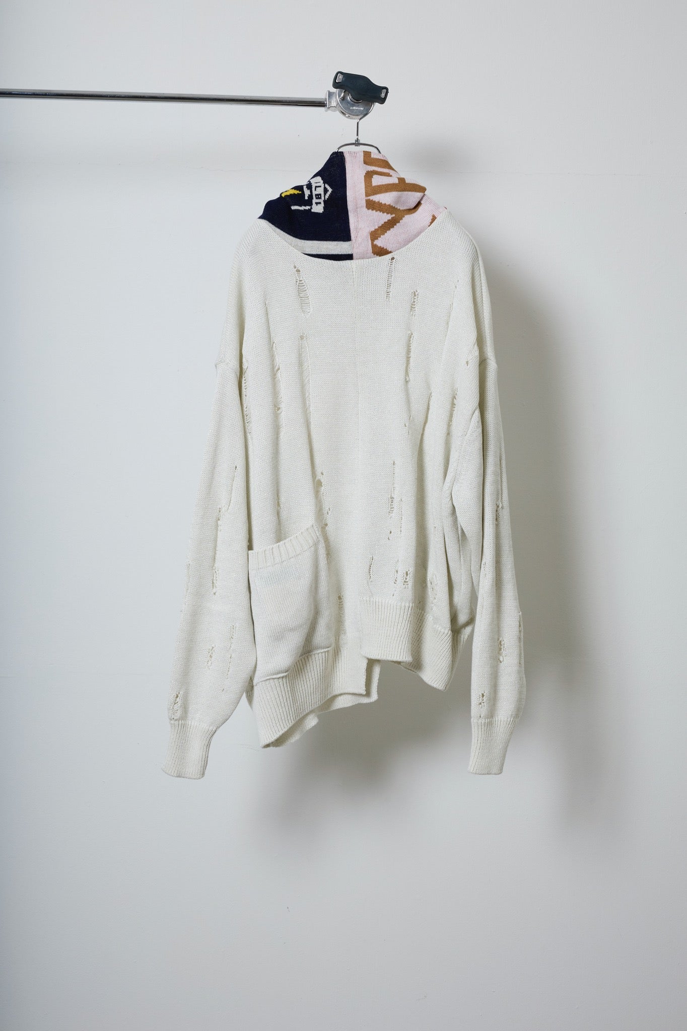 BODYSONG. / 先行予約 EARHOOD GLITTERY BALACLAVA SWEATER - WHITE