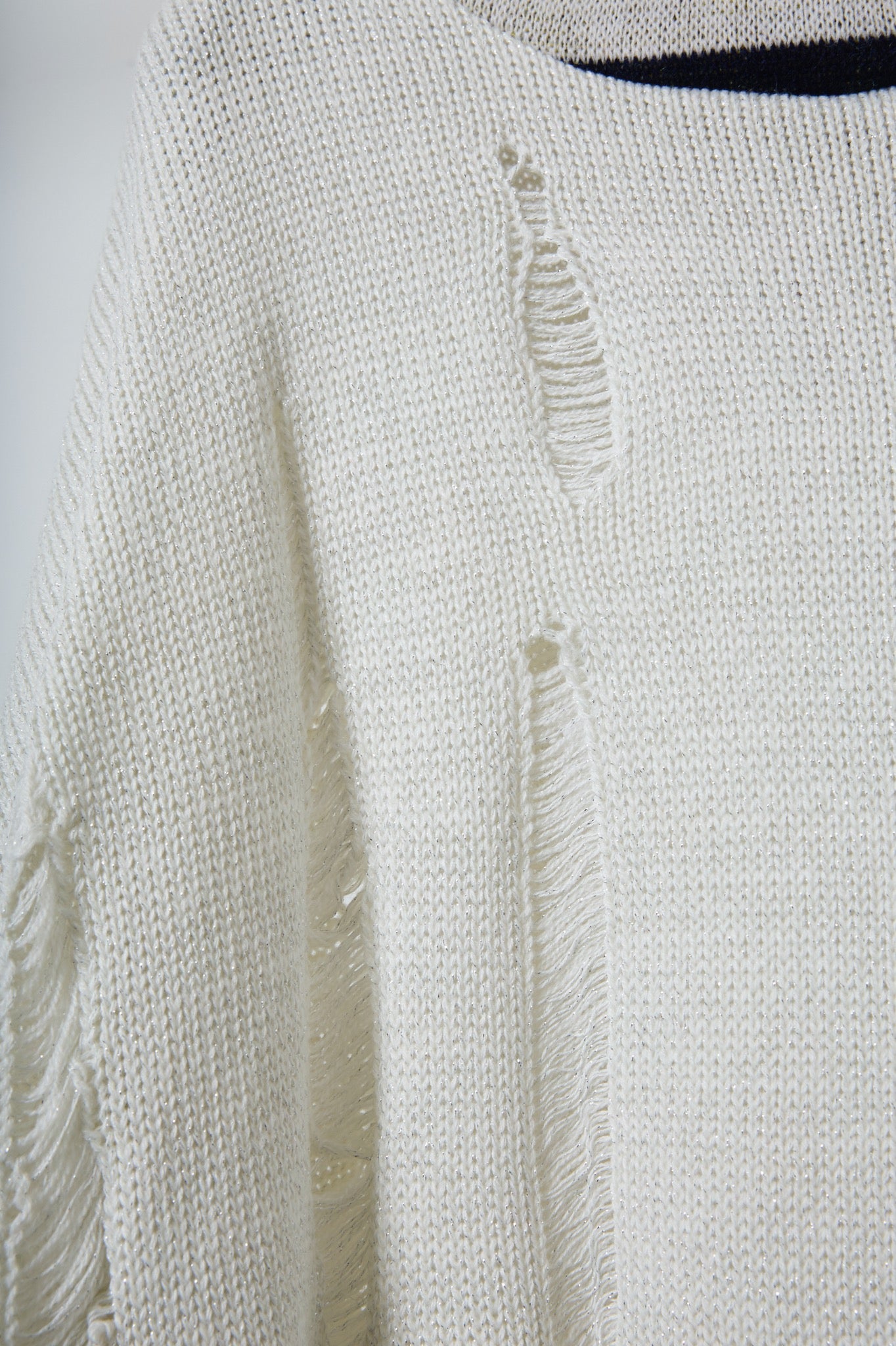 BODYSONG. / 先行予約 EARHOOD GLITTERY BALACLAVA SWEATER - WHITE