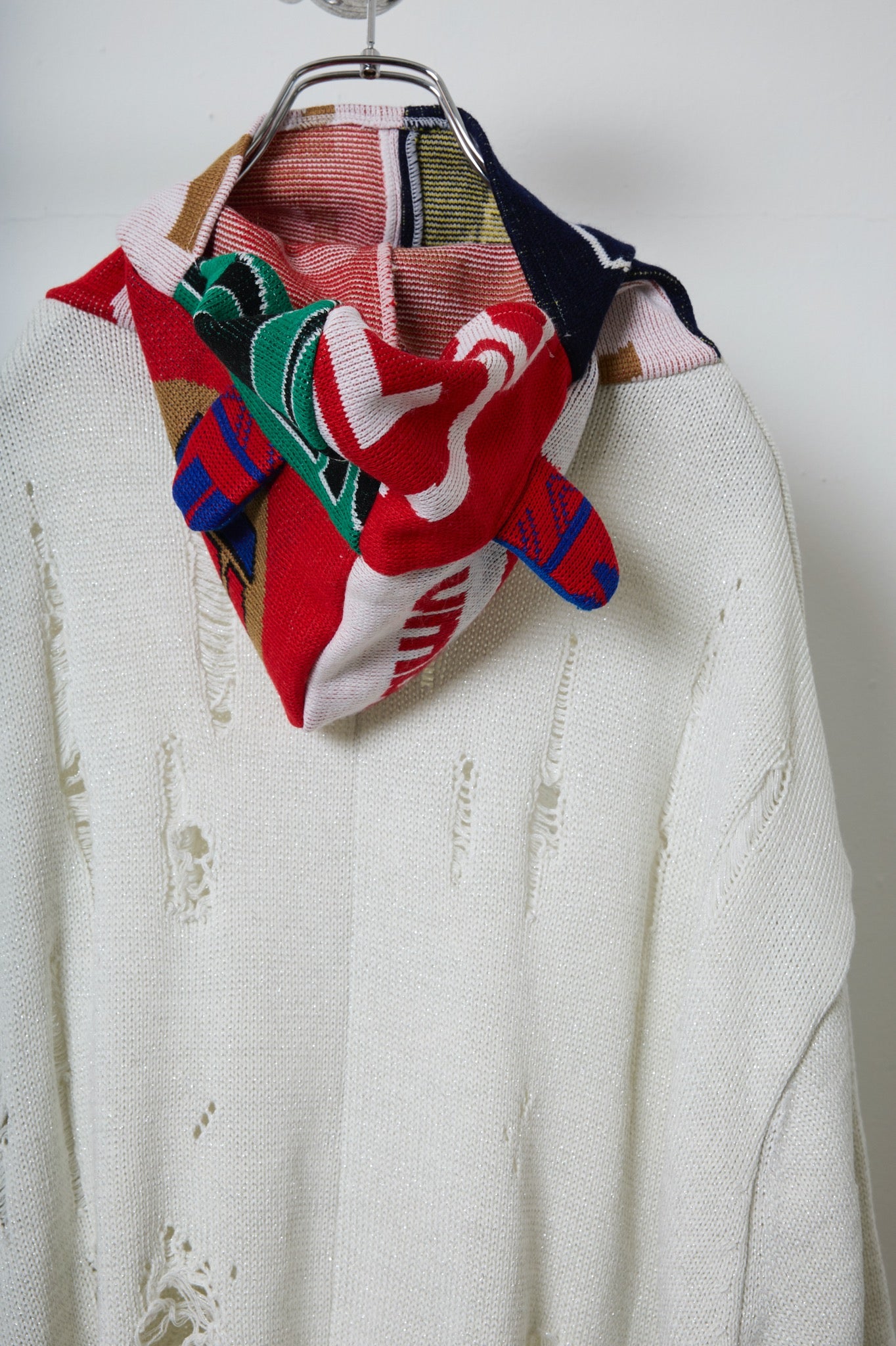 BODYSONG. / 先行予約 EARHOOD GLITTERY BALACLAVA SWEATER - WHITE