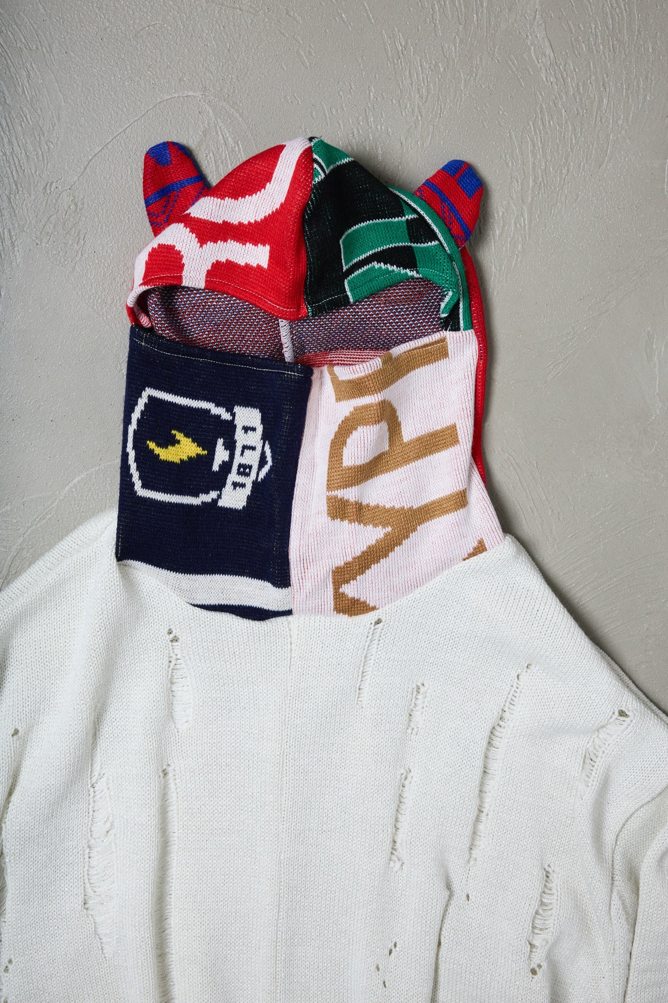 BODYSONG. / 先行予約 EARHOOD GLITTERY BALACLAVA SWEATER - WHITE
