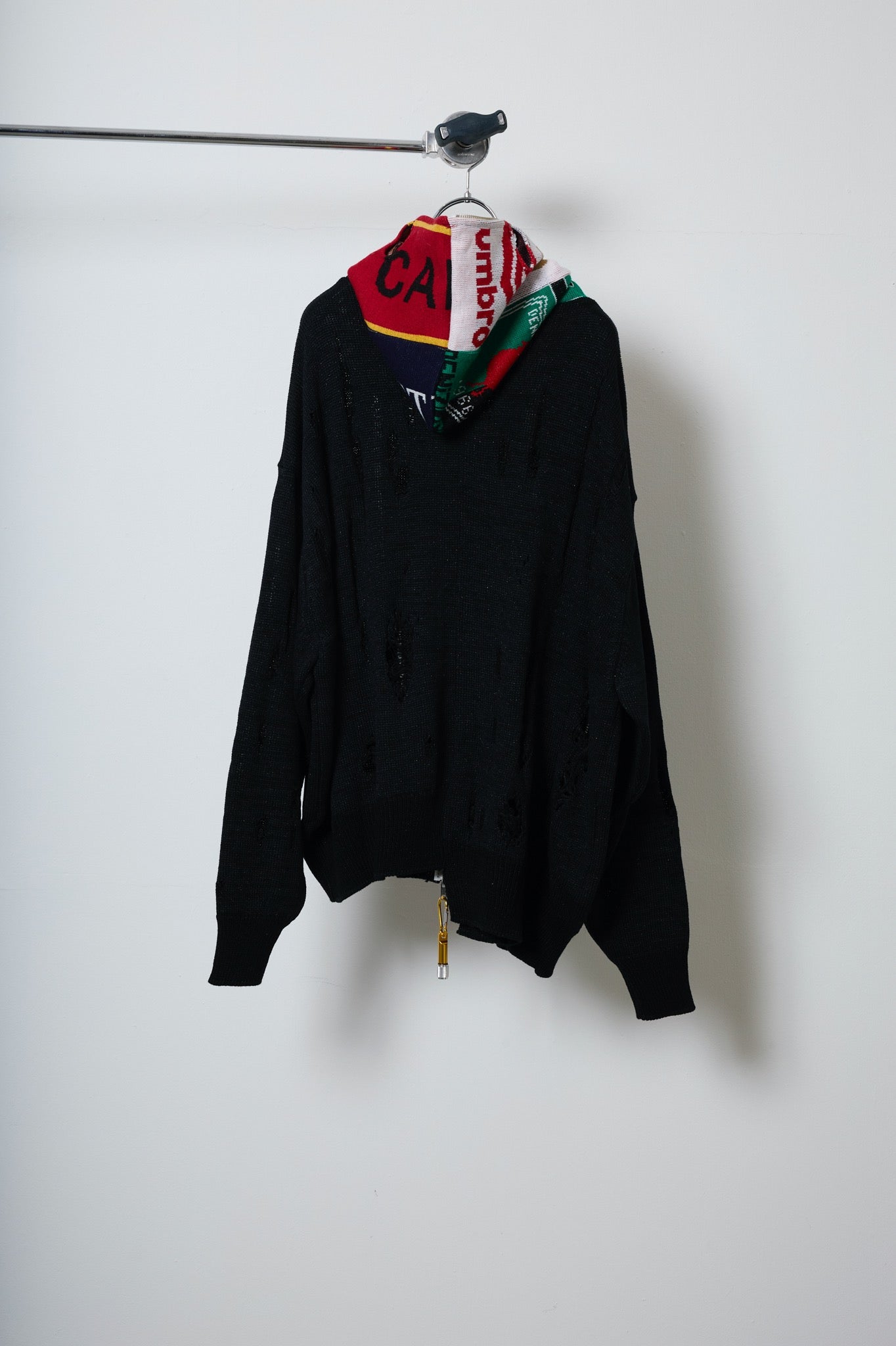 BODYSONG. / 先行予約 EARHOOD GLITTERY BALACLAVA ZIP SWEATER - BLACK