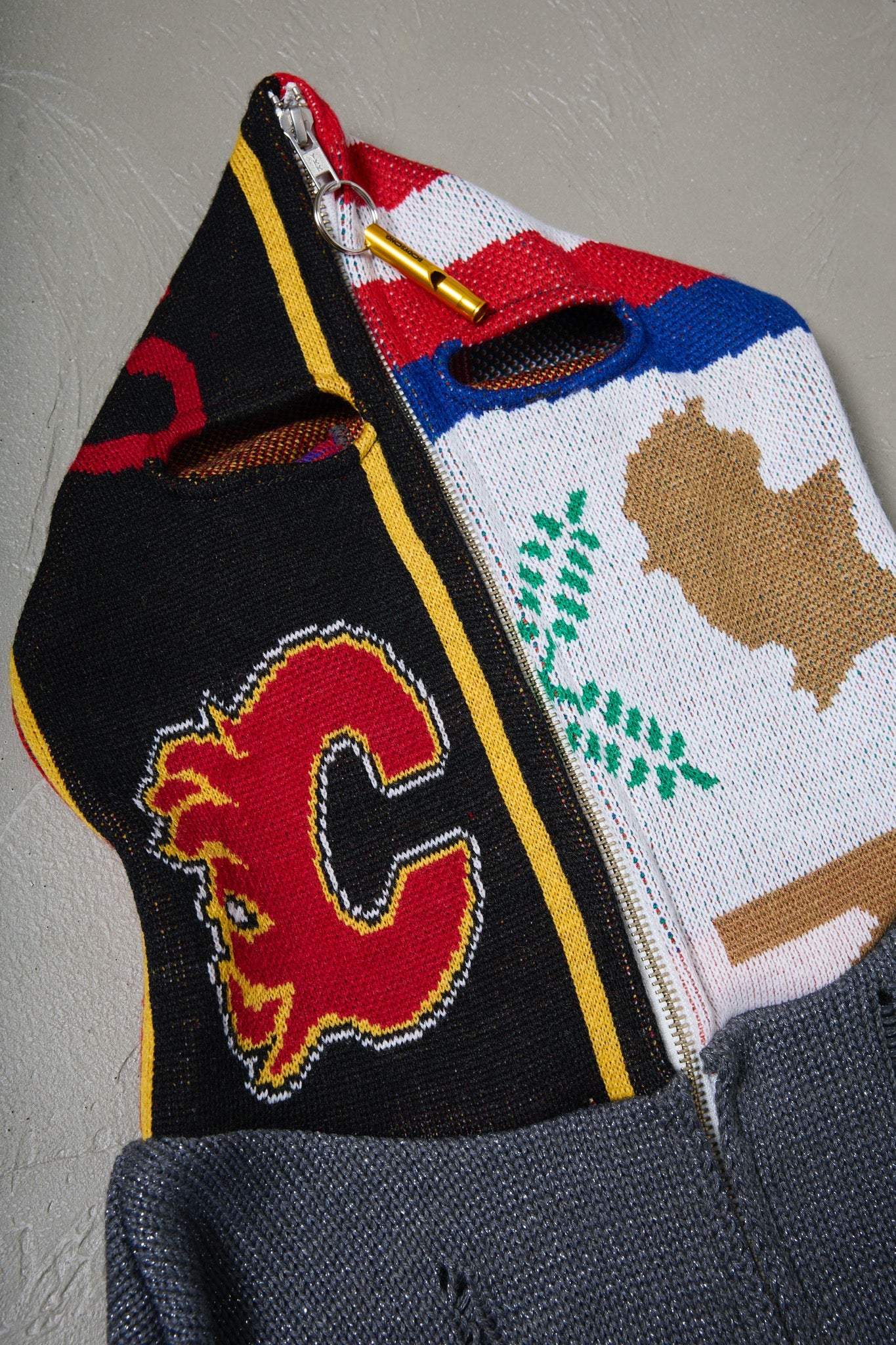 BODYSONG. / 先行予約 EARHOOD GLITTERY BALACLAVA ZIP SWEATER - GREY