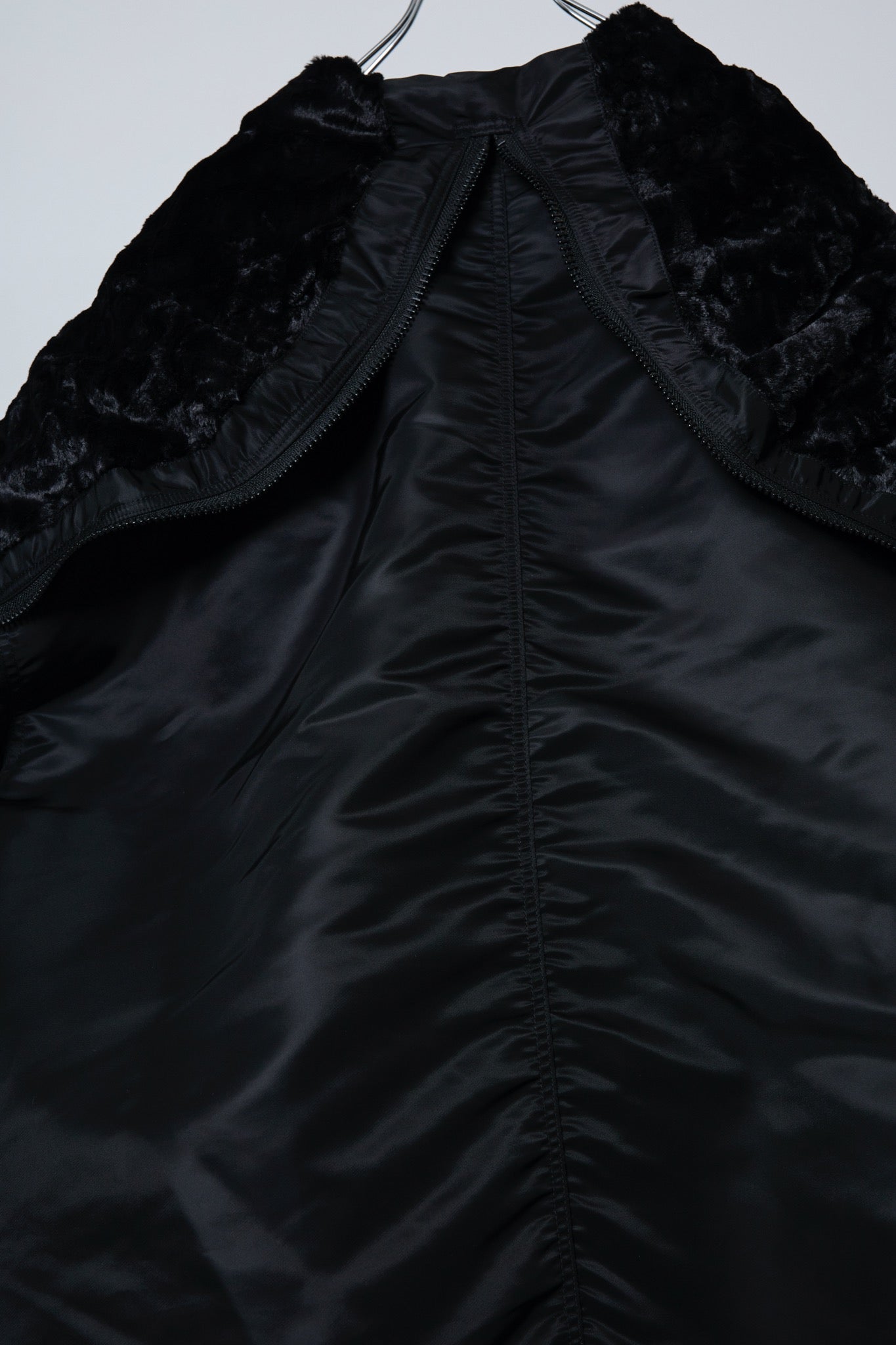 BODYSONG. / 先行予約 ROUND SILHOUETTE N2B - BLACK