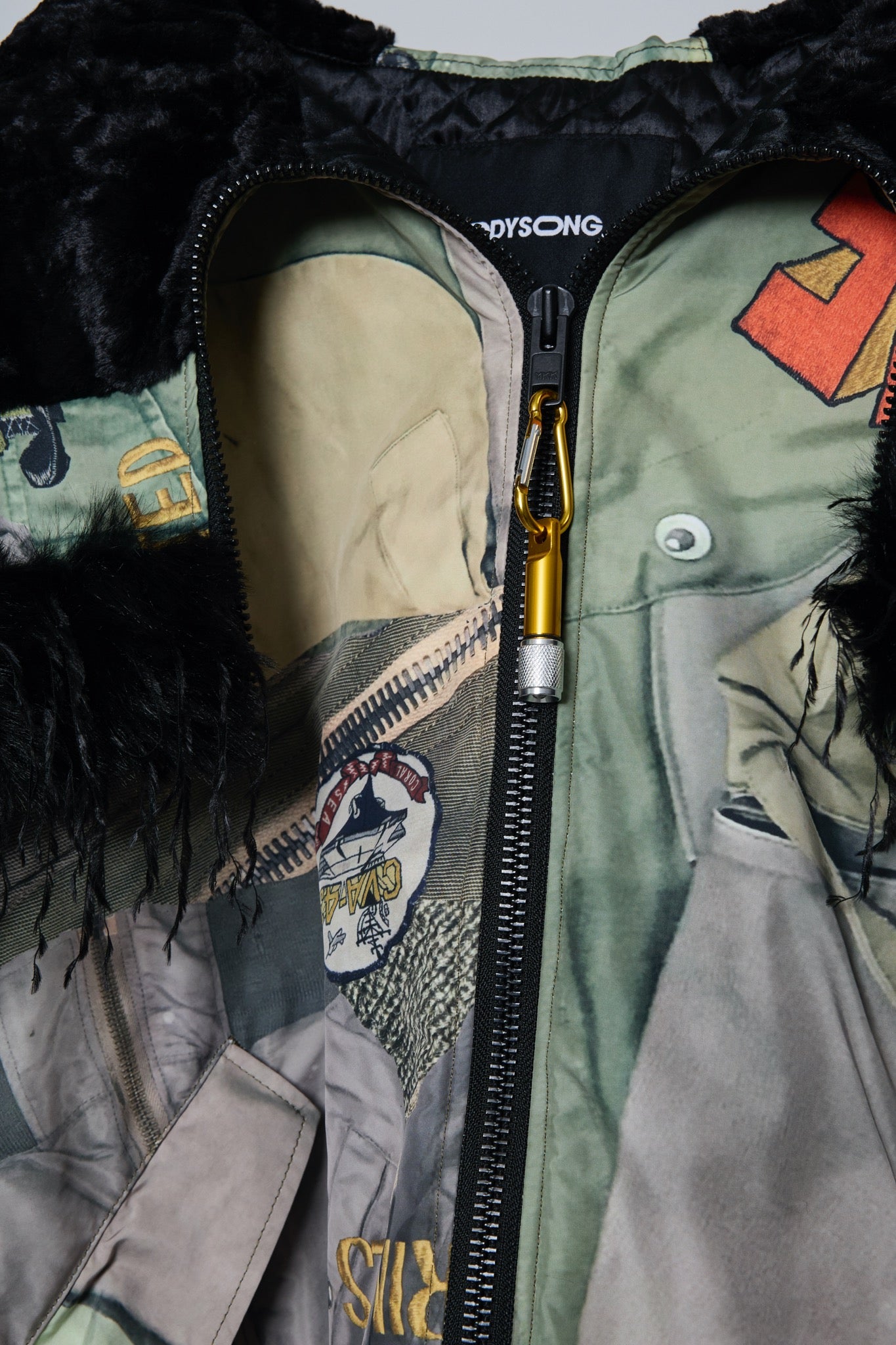 BODYSONG. / 先行予約 ROUND SILHOUETTE TROMPE L'OEIL N2B JUV - KHAKI