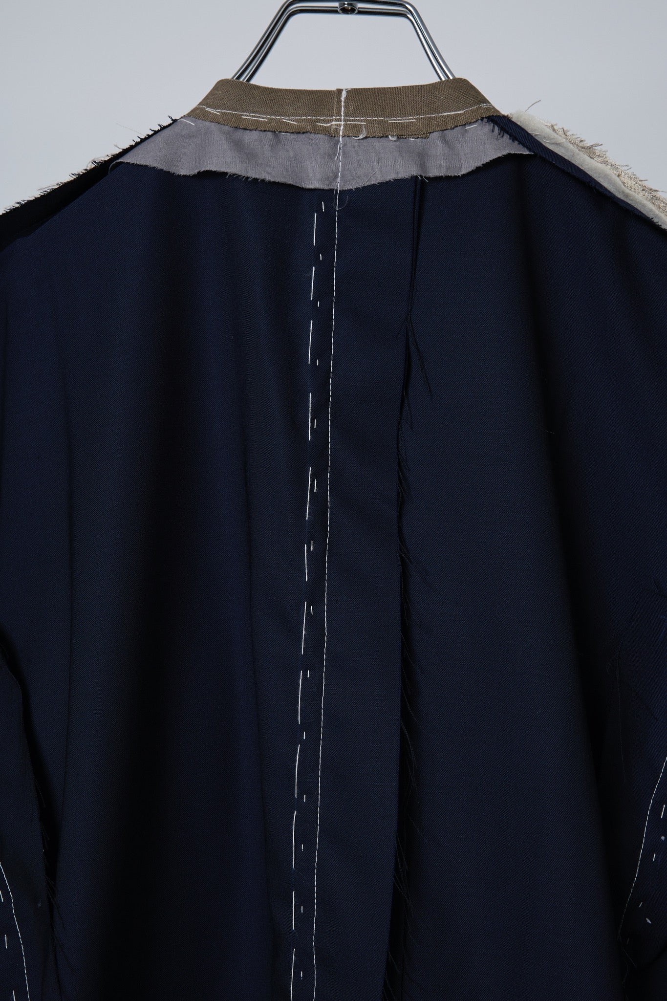 BODYSONG. / 先行予約 INSIDE-OUT BASTING STITCH JK - NAVY