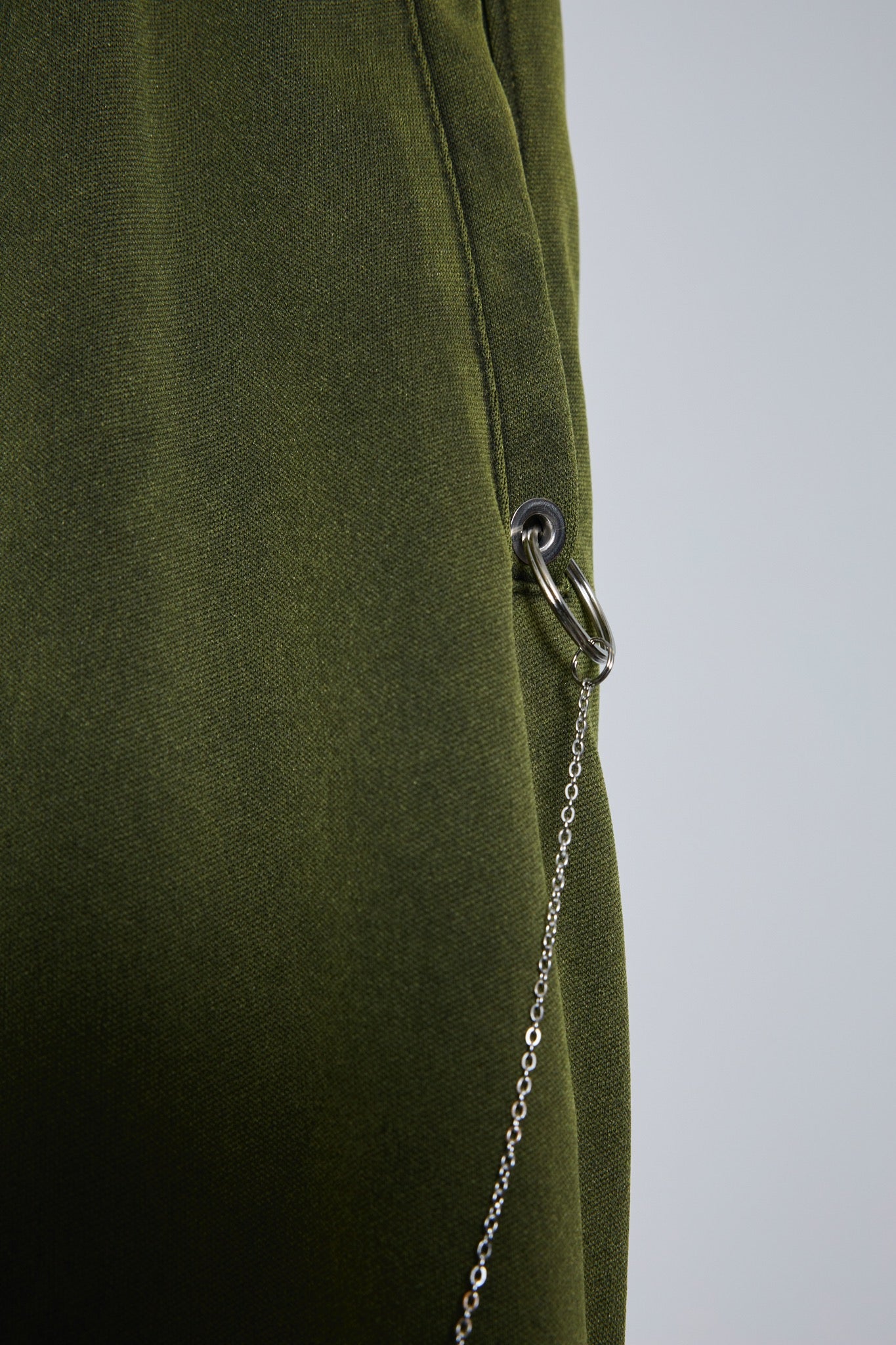 BODYSONG. / 先行予約 PIGMENT TRACKP F25 - GREEN