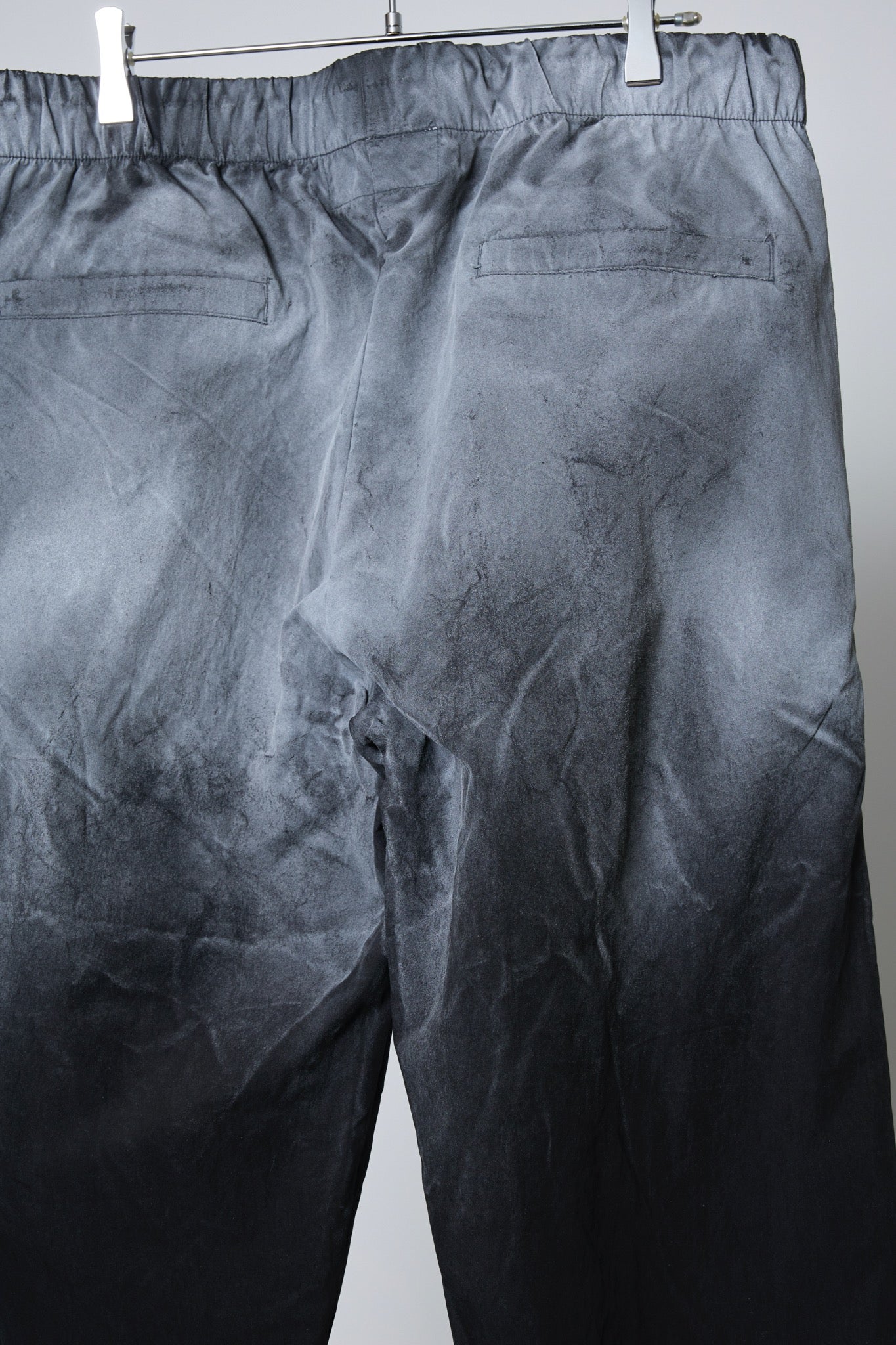 BODYSONG. / 先行予約 SPRAY PIGMENT-DYED RESCUE PANTS - BLACK