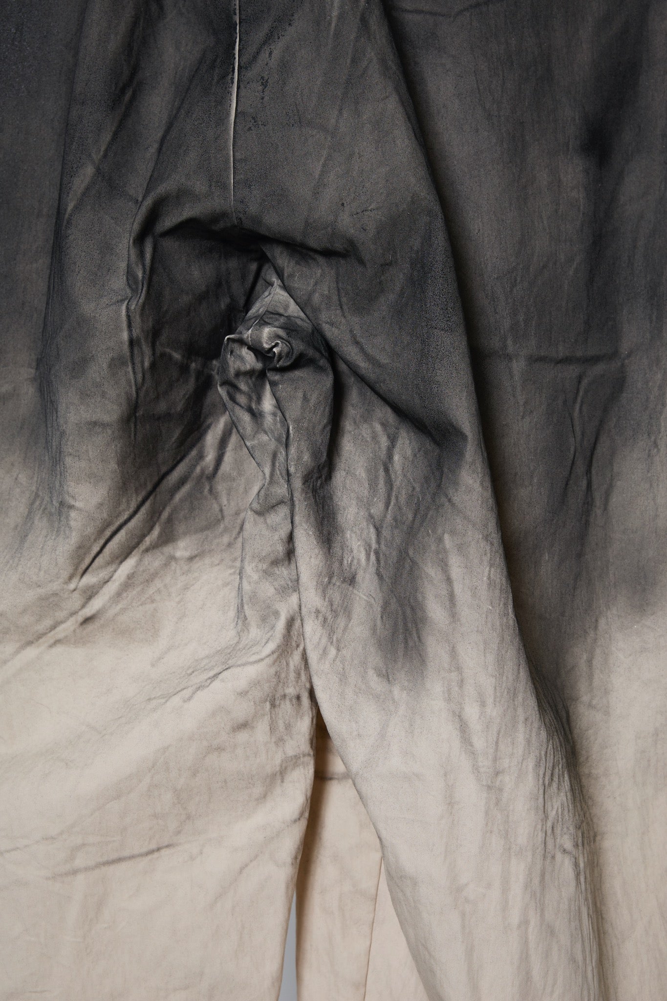 BODYSONG. / 先行予約 SPRAY PIGMENT-DYED RESCUE PANTS - WHITE