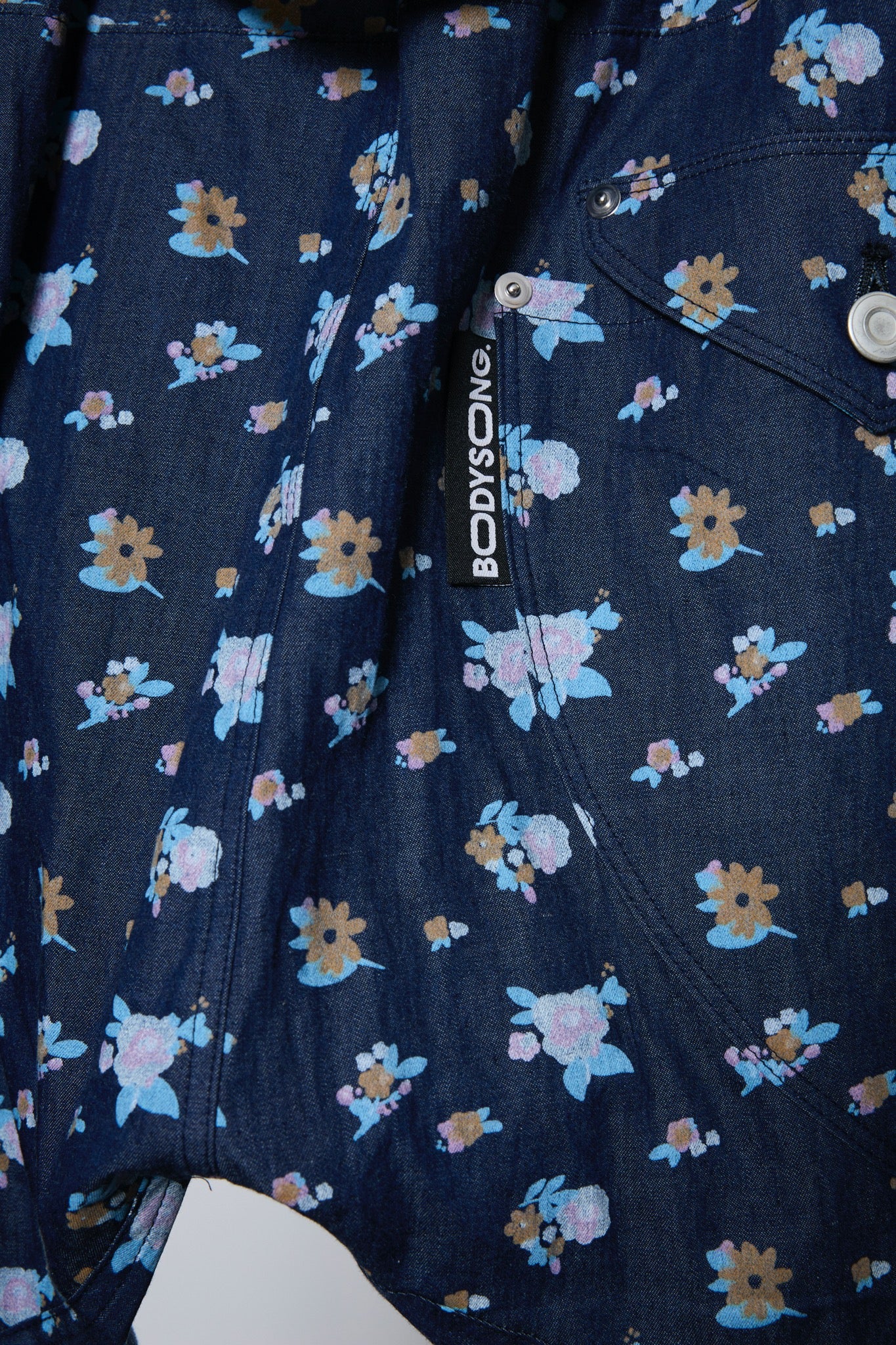 BODYSONG. / 先行予約 3D CUT FLORAL DENIM - NAVY