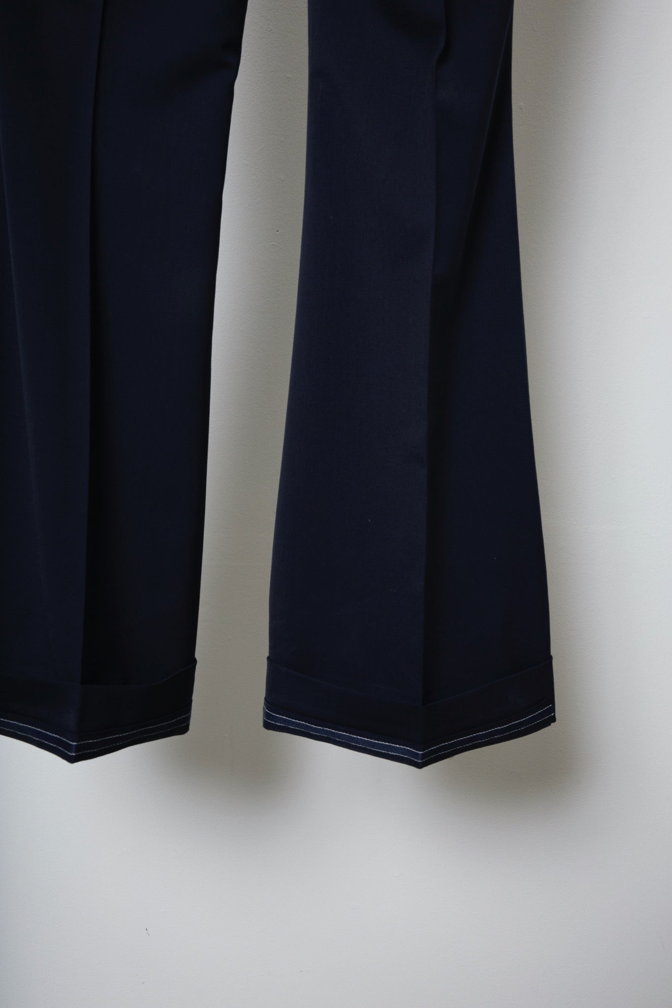 BODYSONG. / 先行予約 FLARE LAYERED SLACKS LUXE - NAVY