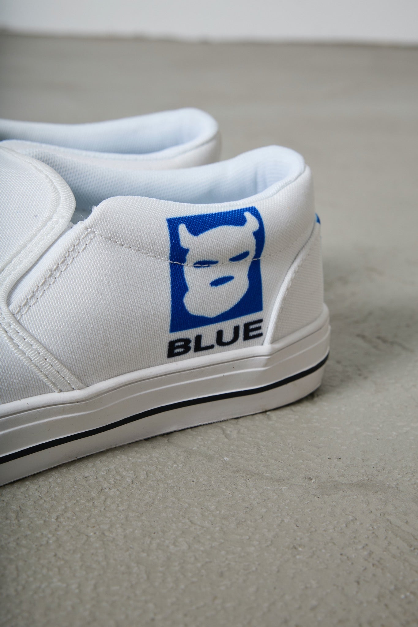 BODYSONG. / 先行予約 SLIPON/WHITES - WHITE BLUE