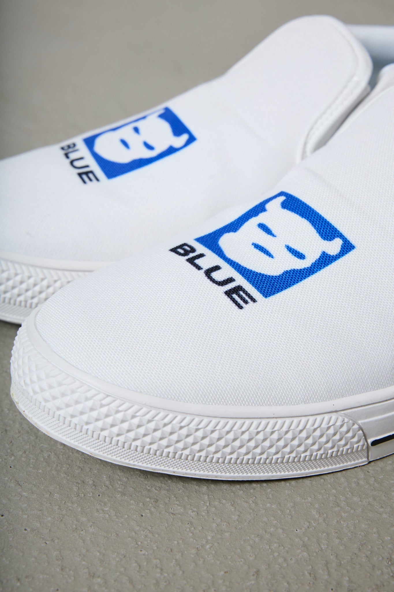 BODYSONG. / 先行予約 SLIPON/WHITES - WHITE BLUE